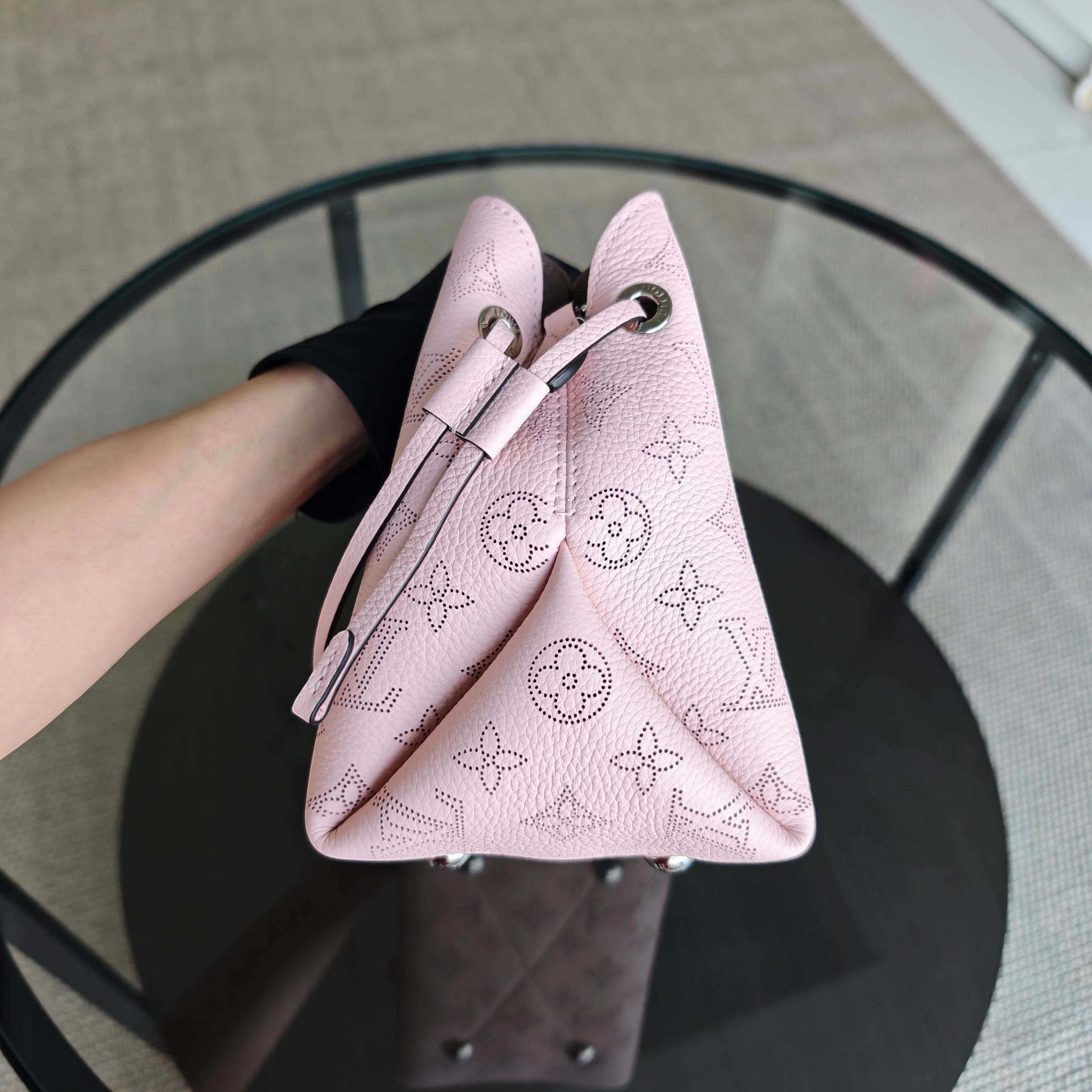 LOUIS VUITON Bella Bucket Bag Sakura Pink Calfskin Gold Hardware