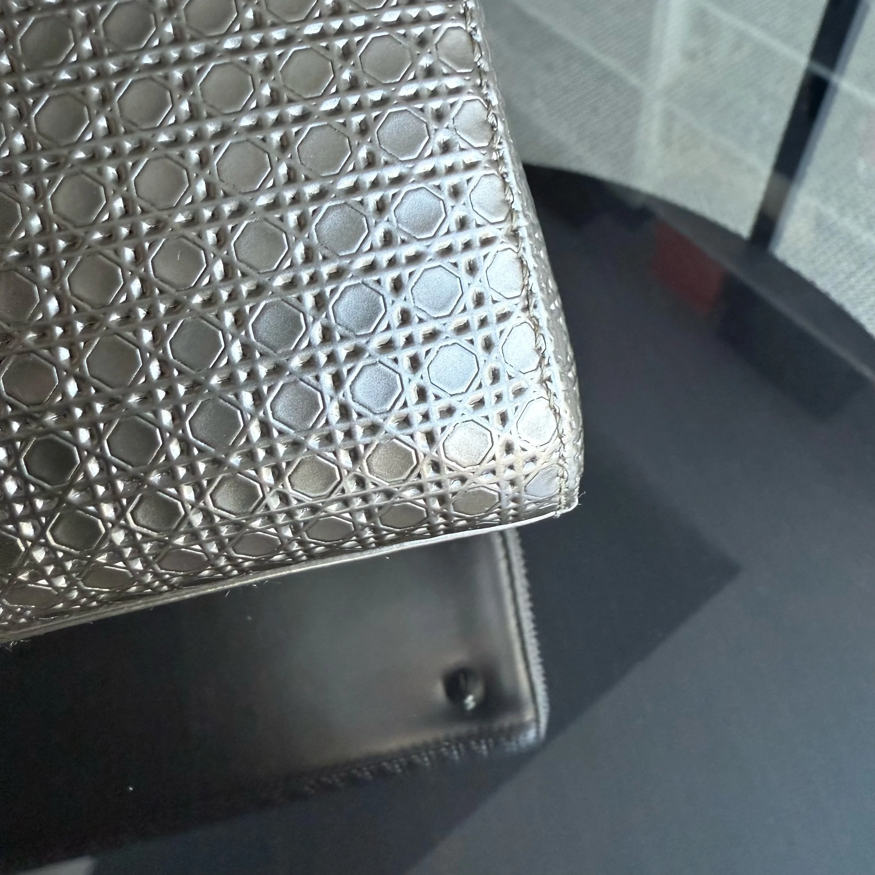 Dior Lady Medium - Micro-Cannage Metalllic Gold Hardware