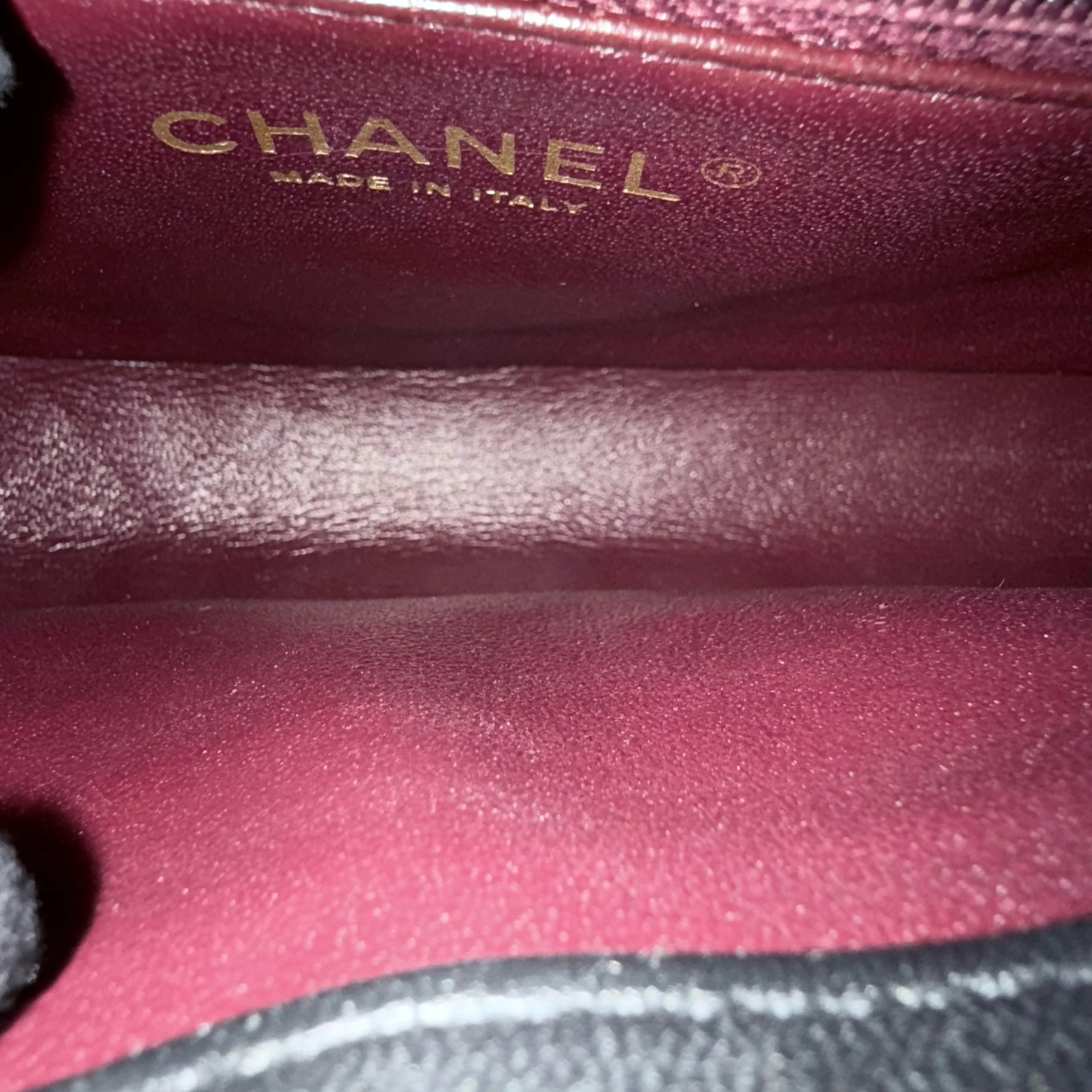 Chanel Diana Reissue Small - 22CM Quilted Lambskin Black Gold Hardware Series 20