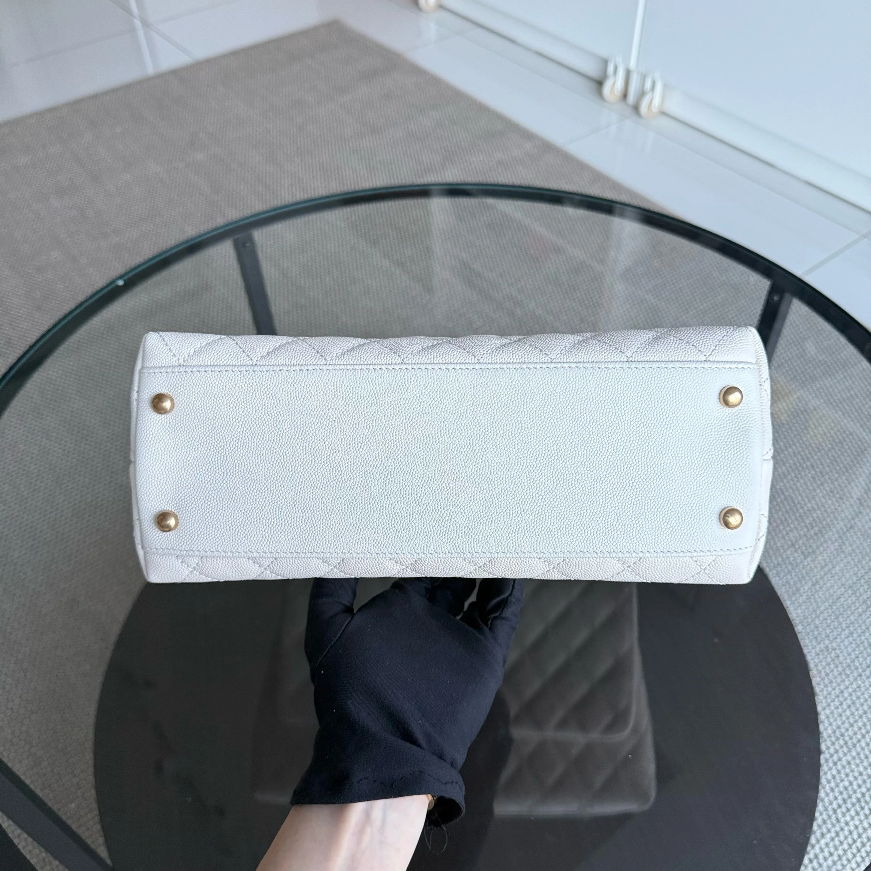 Chanel Coco Handle Medium - Caviar Quilted Lizard Handle White Gold Hardward 24