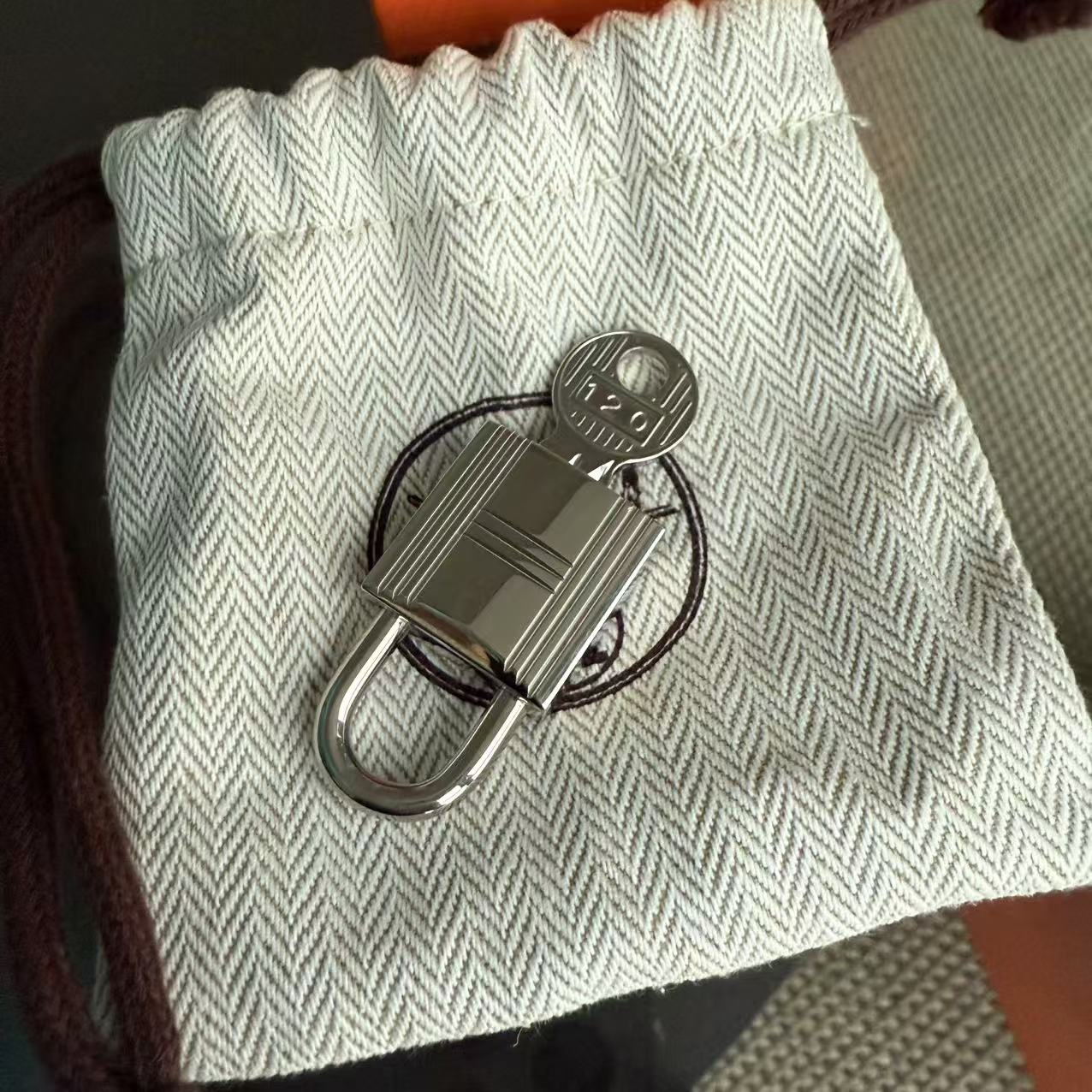 Hermes Picotin Lock 18 - TC Taurillion Clemence Lagon Palladium Hardware Stamp A