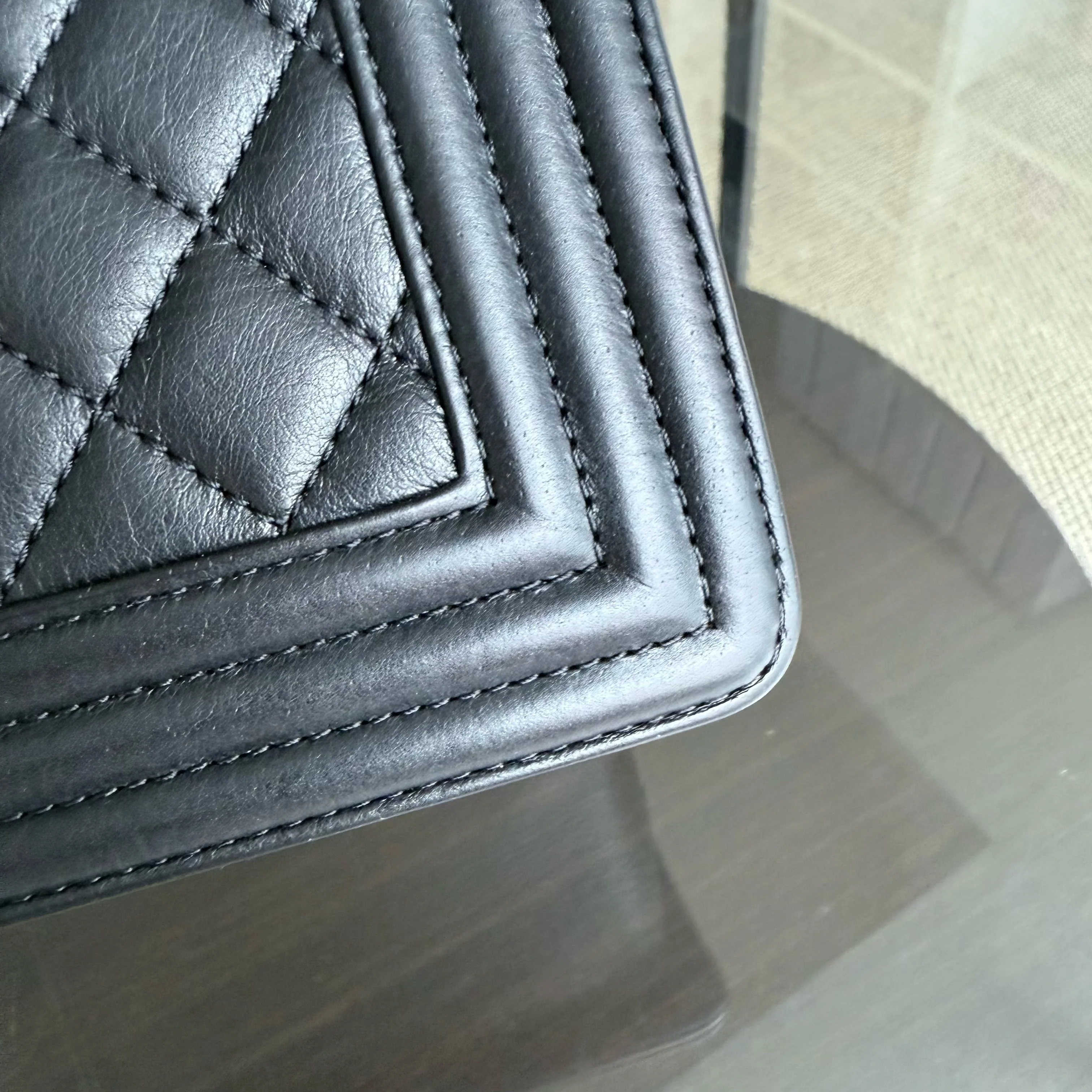 Chanel Boy Medium - 25CM Quilted Calfskin Black Ruthenium Silver Hardware