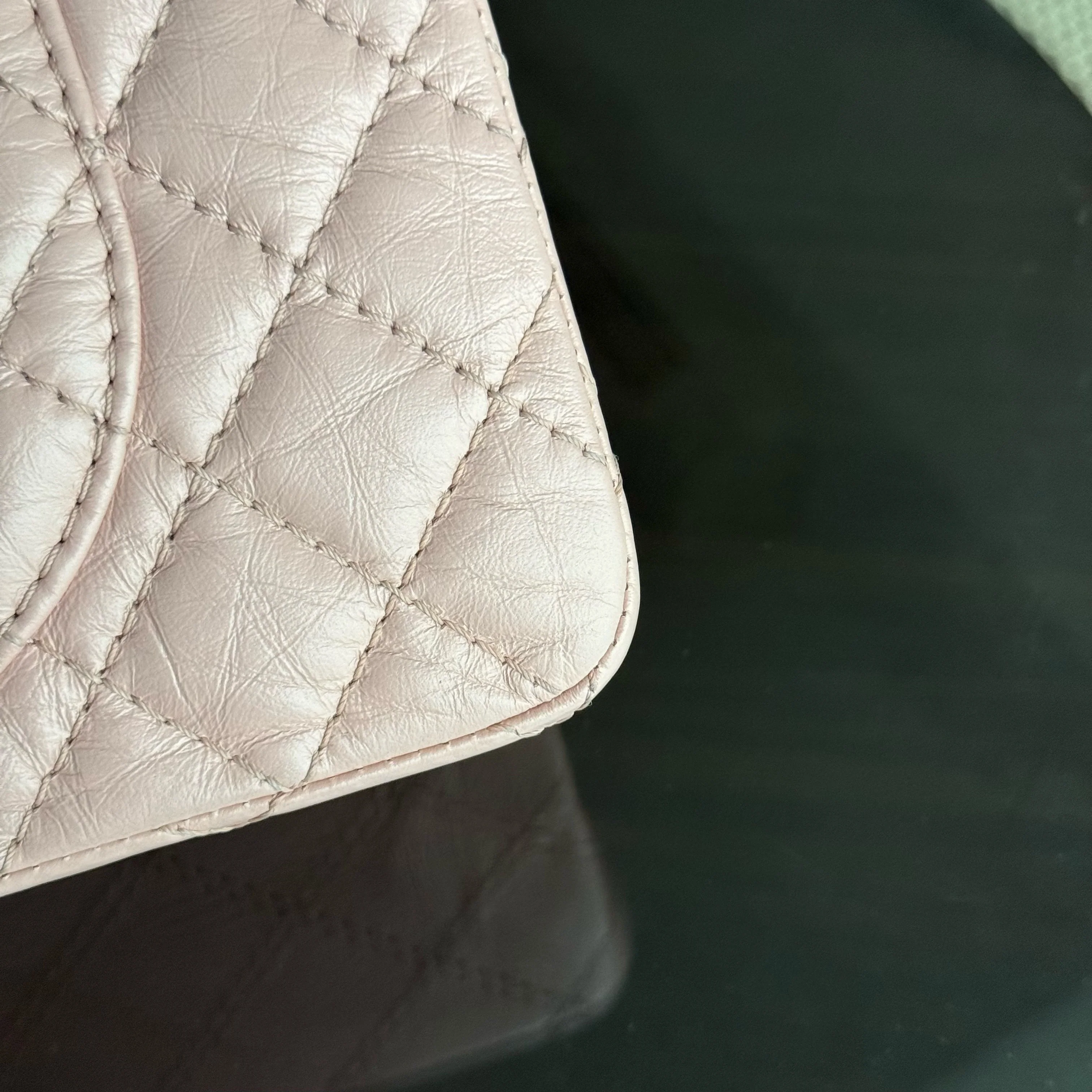 Chanel 2.55 Reissue 225 Small - Sakura Pink Quilted Aged Calfskin Ruthenium Gold Hardware Series 27