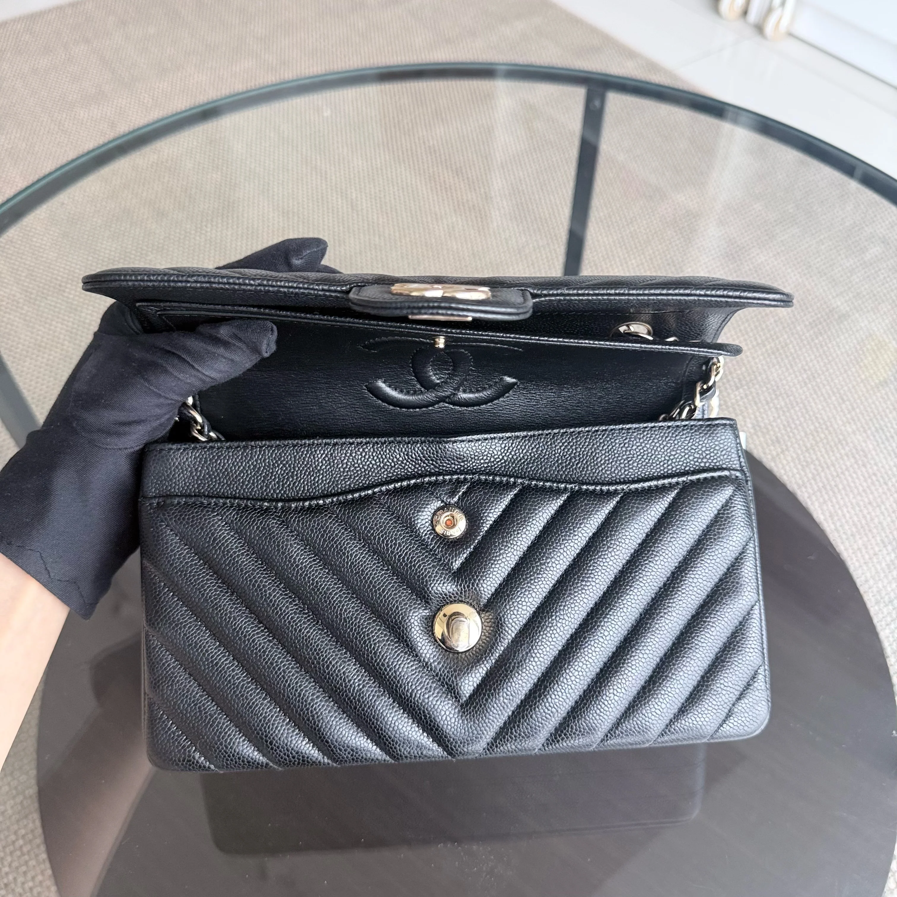Chanel Classic Flap Small - Caviar 23CM Chevron Black Gold Hardware Series 30