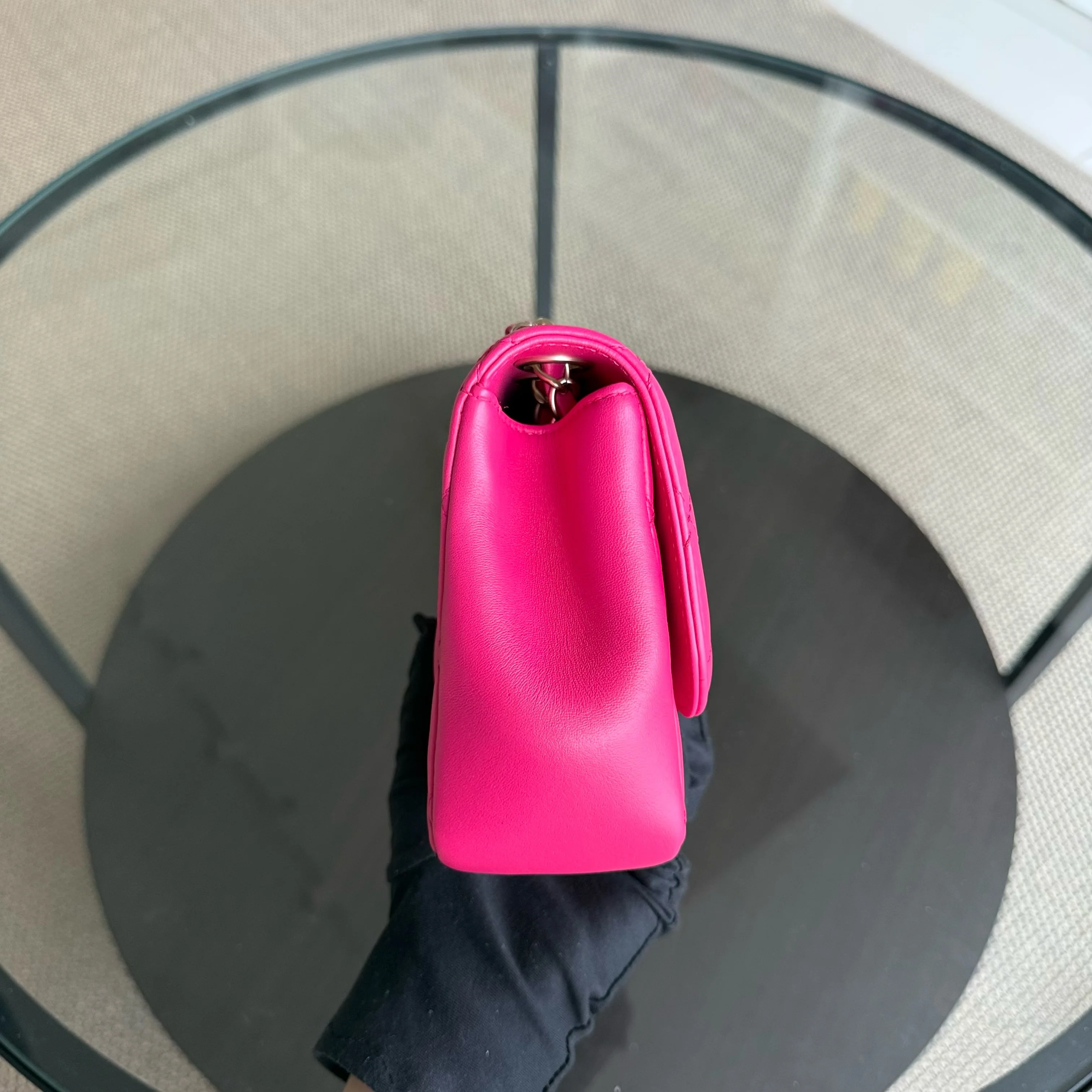 Chanel Chic Flap Small - 23CM Quilted Lambskin Hot Pink Gold Hardware Series 22