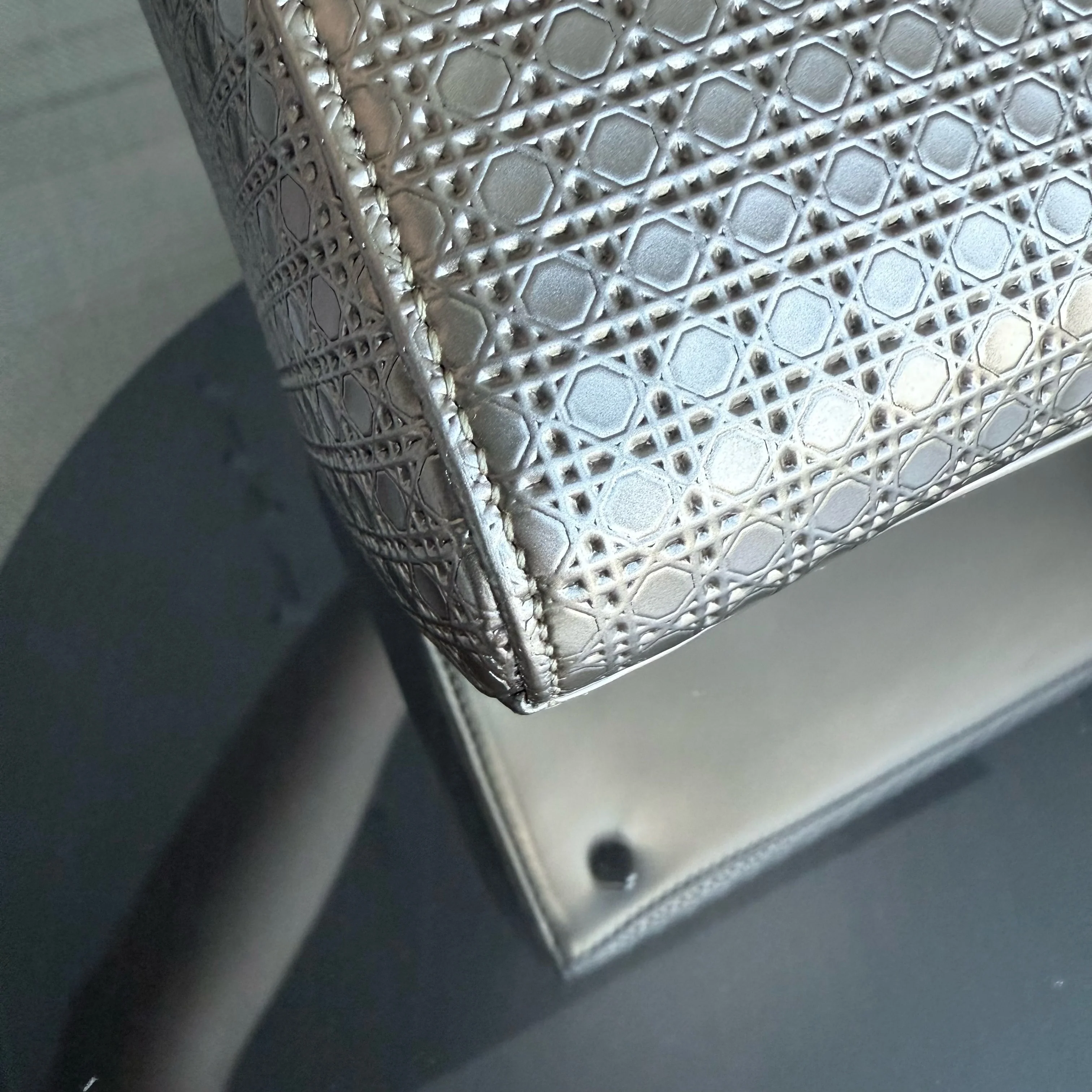 Dior Lady Medium - Micro-Cannage Metalllic Gold Hardware