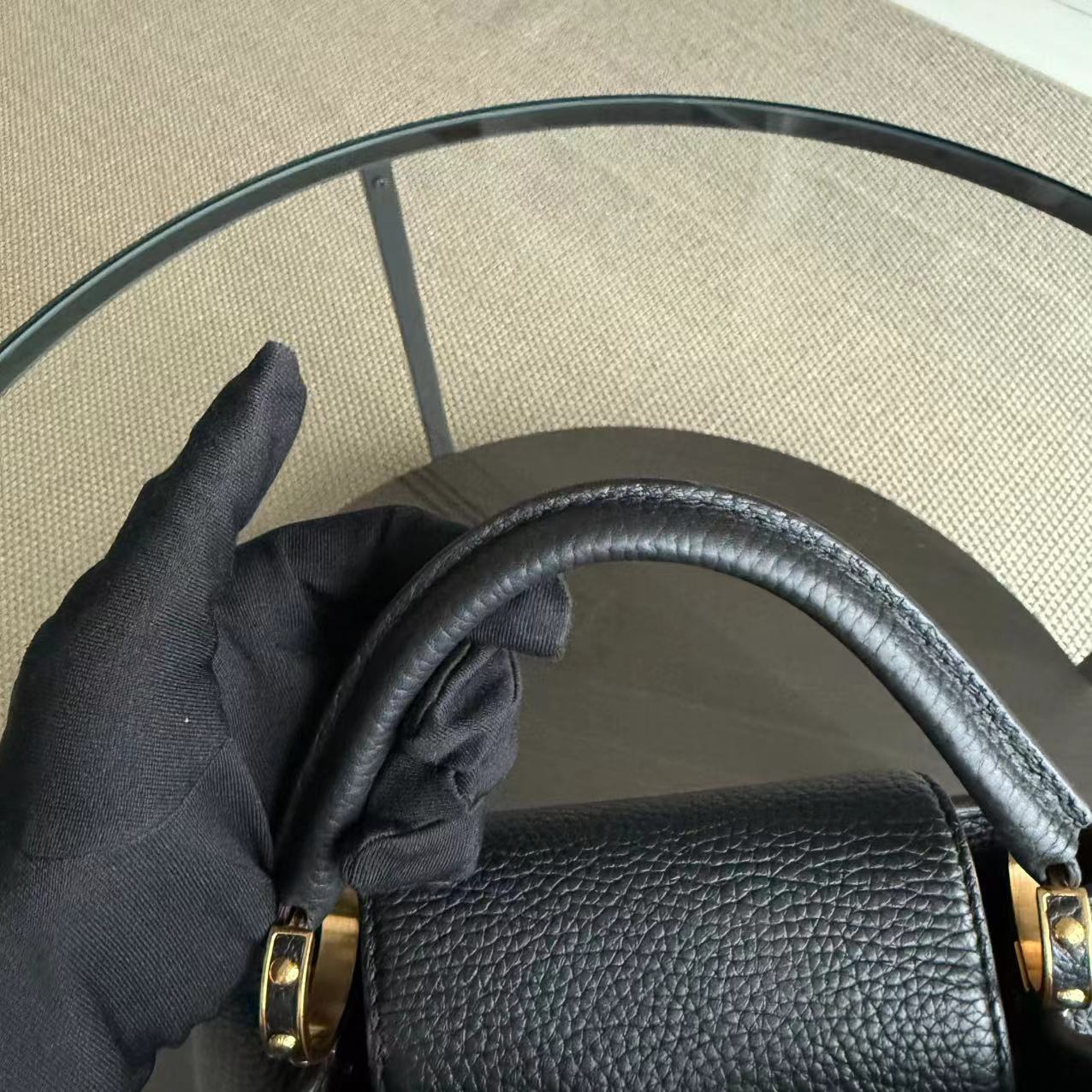 Louis Vuitton Capucines BB - Taurillon Grained Calfskin Noir Gold Hardware