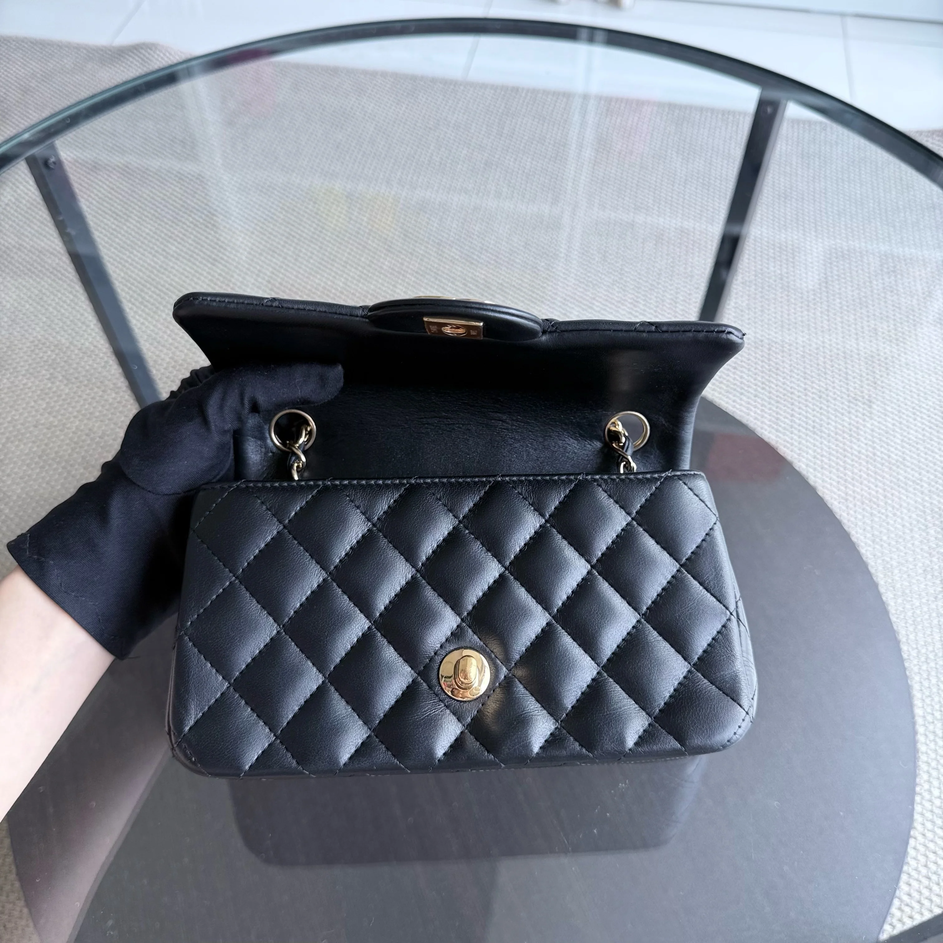 Chanel Lambskin Mini Rectangle Classic Flap - 20CM Quilted Black Golden Hardware Series 21
