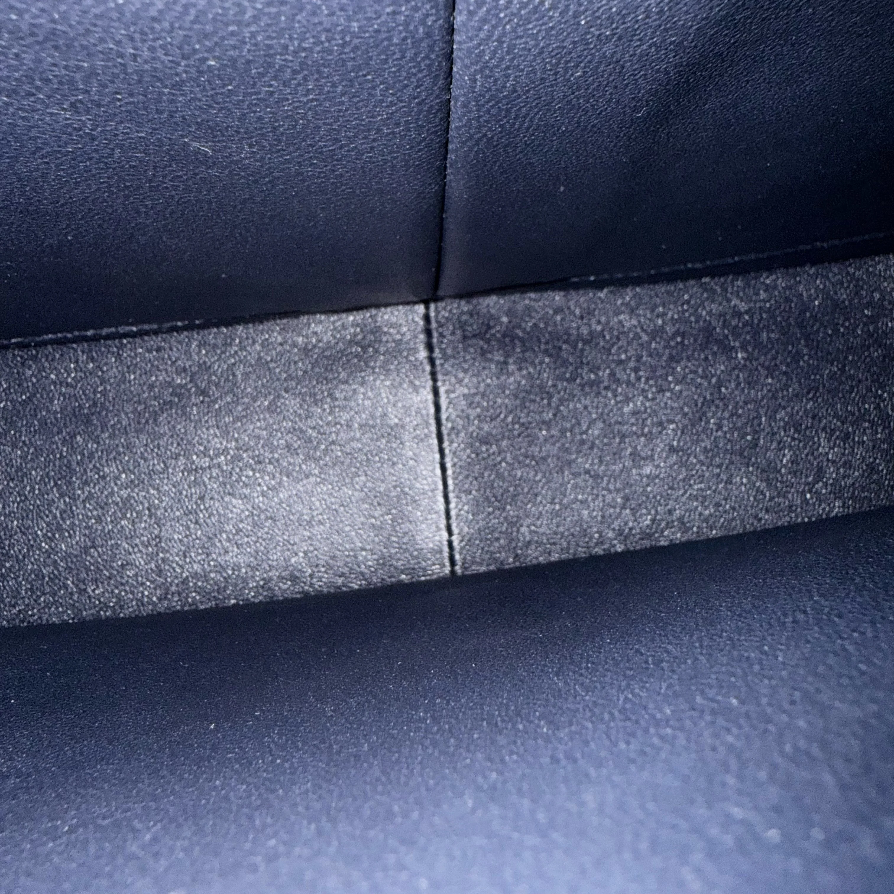 Chanel Classic Flap Jumbo - Double Flap 30CM Quilted Lambskin Dark Blue Gold Hardware Series 20