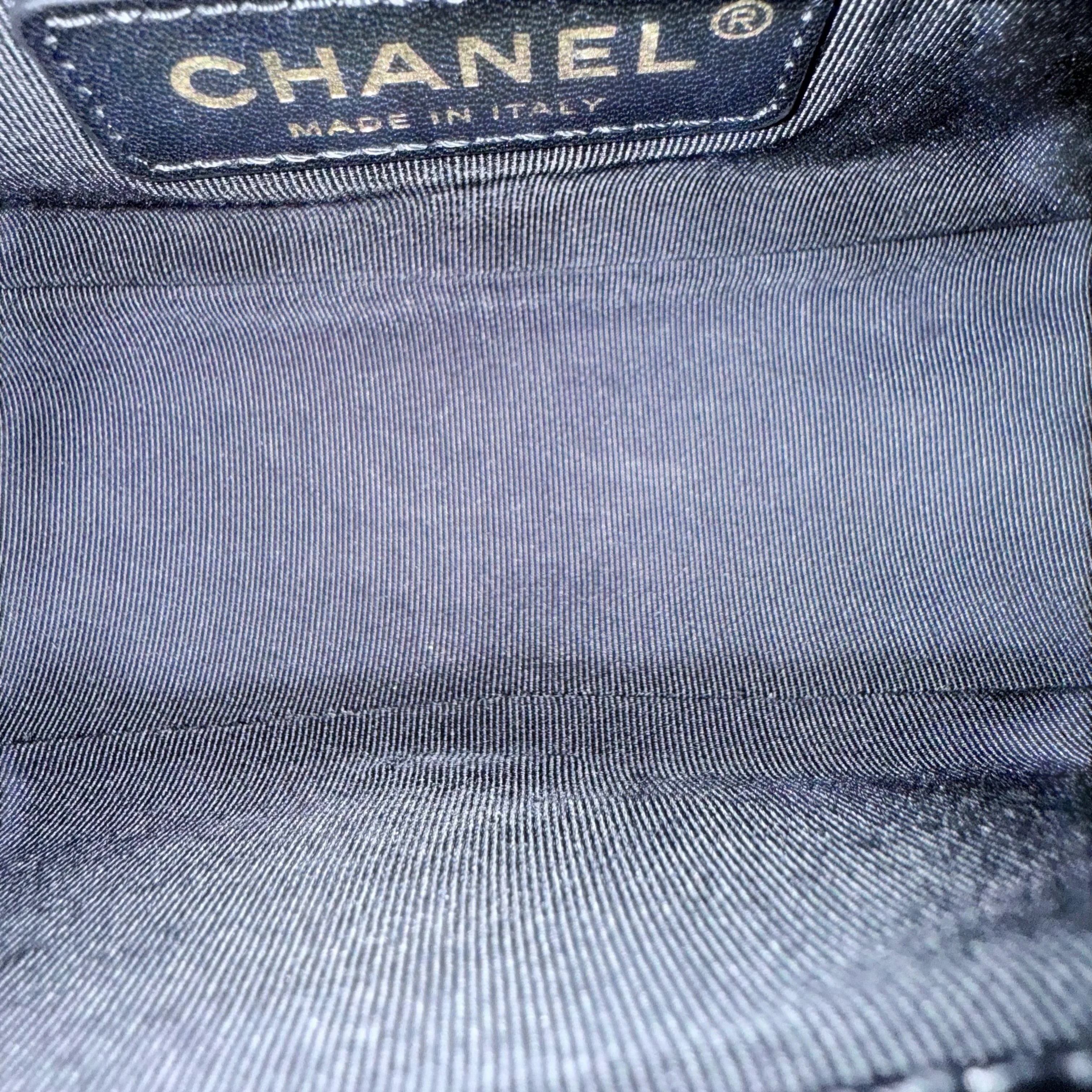 Chanel Boy Small - Caviar 20CM Chevron Black Gold Hardware Series 24