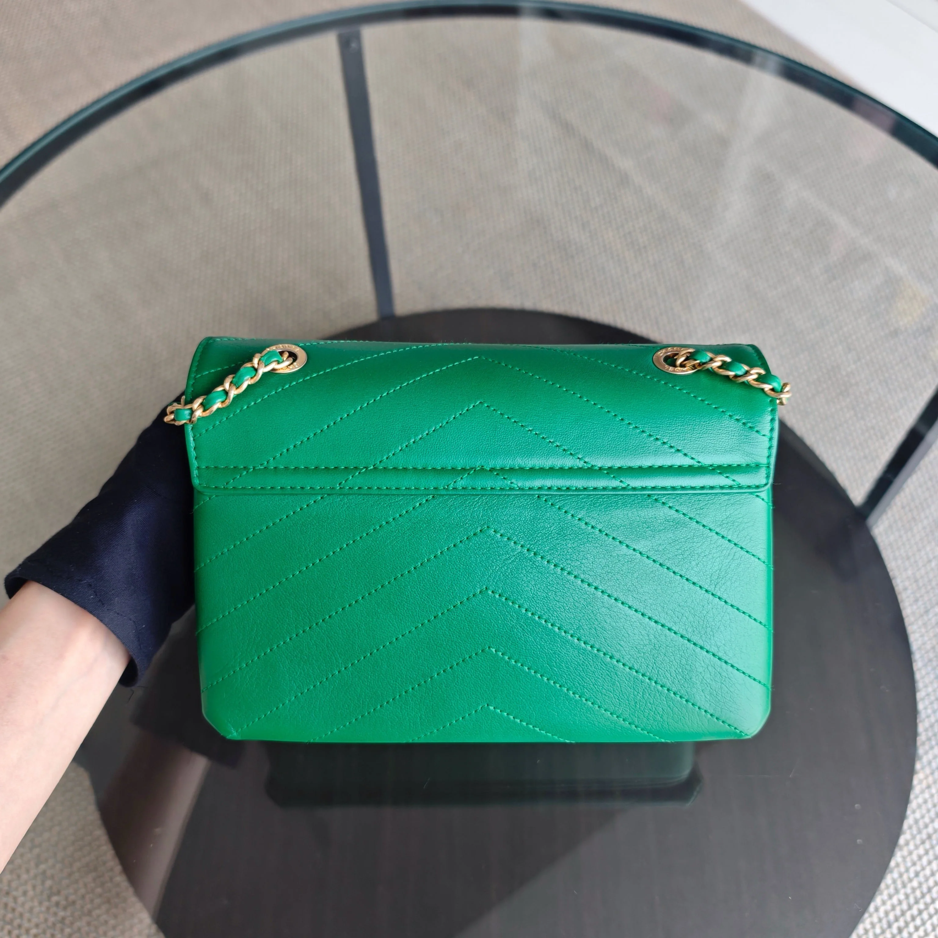 Chanel Coco Chevron Bag - Calfskin Green Gold Hardware Series 25