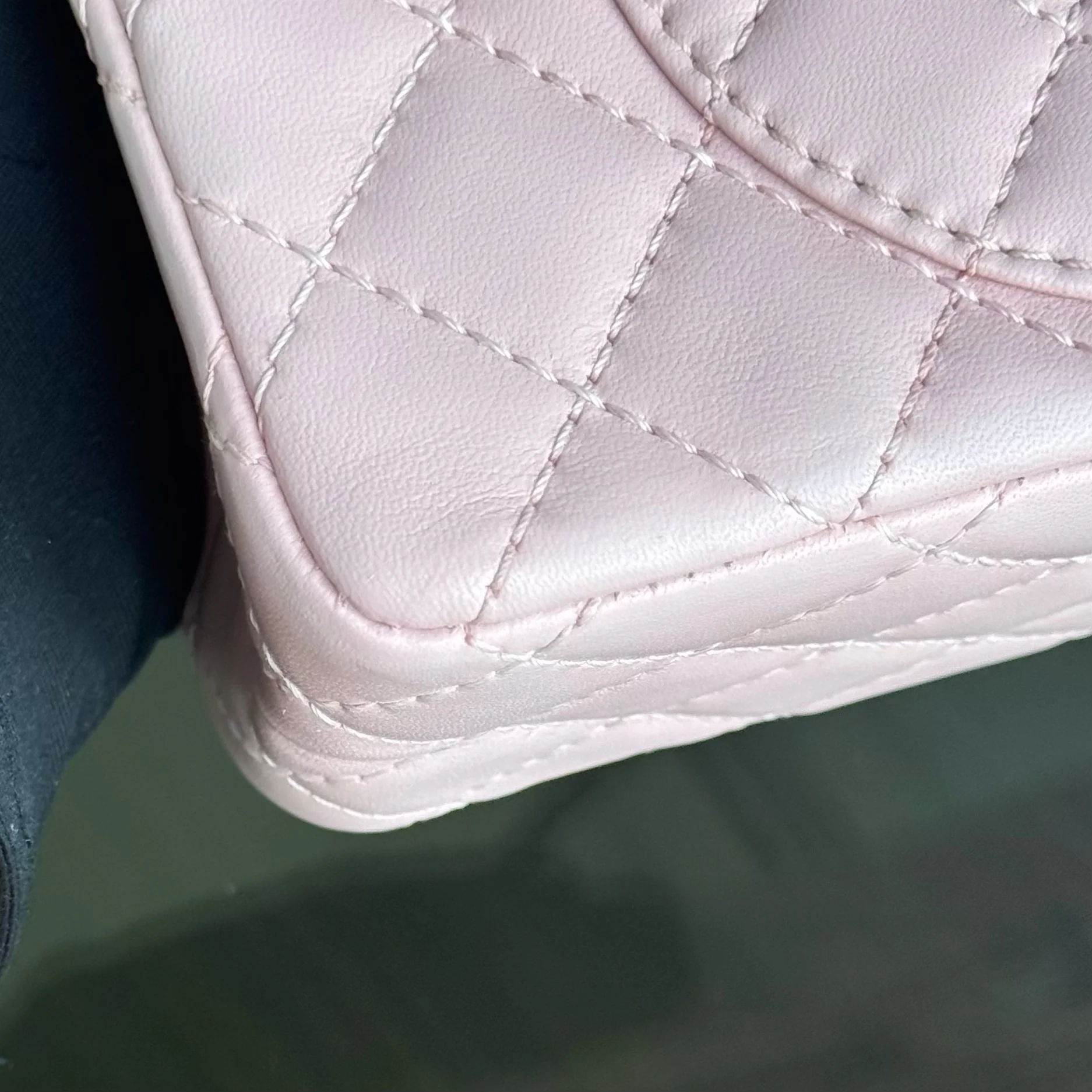 Chanel 2.55 Reissue 225 - 24CM Quilted Lambskin Sakura Light Pink Black Hardware Series 13