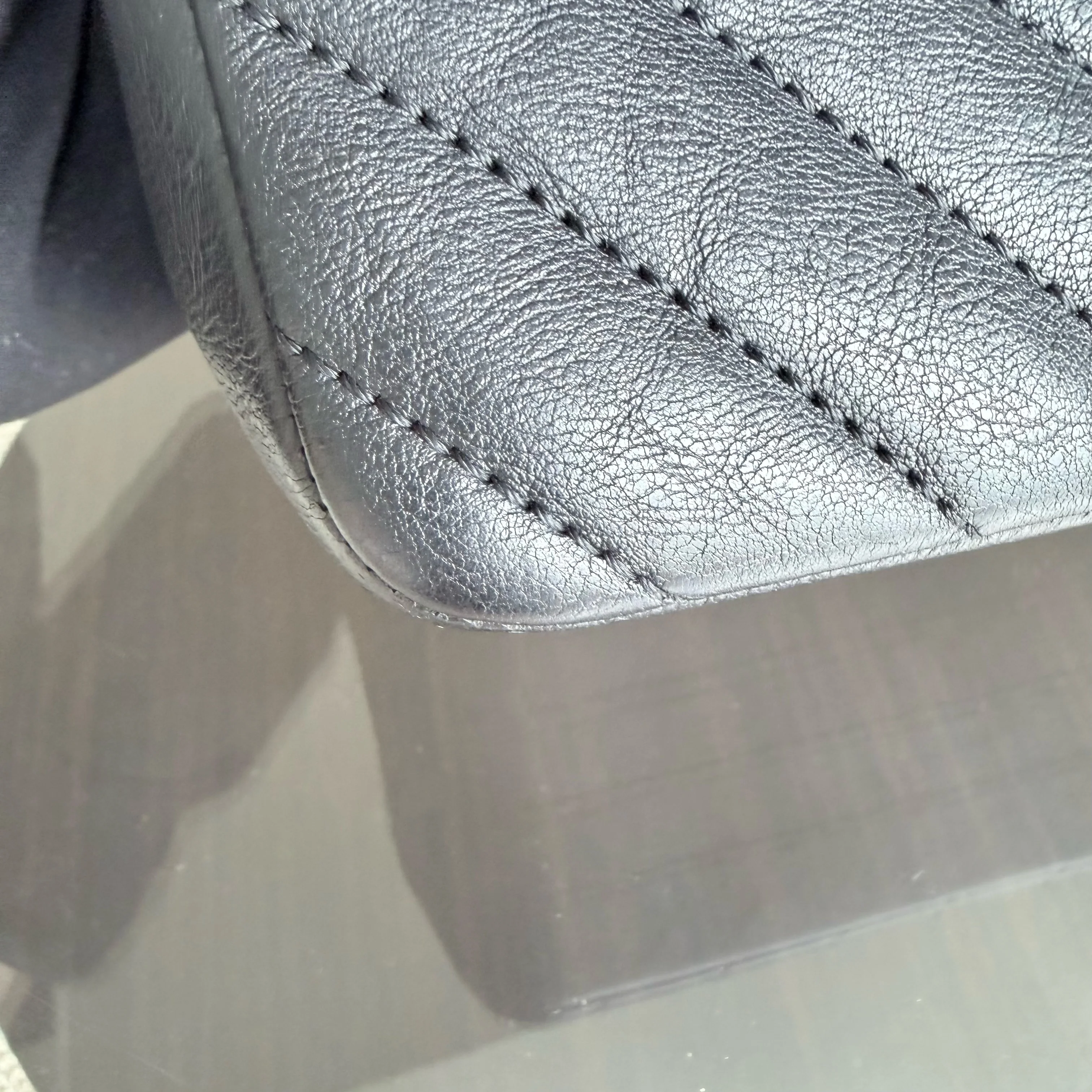 Chanel 2.55 Reissue 225 - 24CM Caviar Grained Calfskin Quilted Black Chevron Gold Hardware Series 27