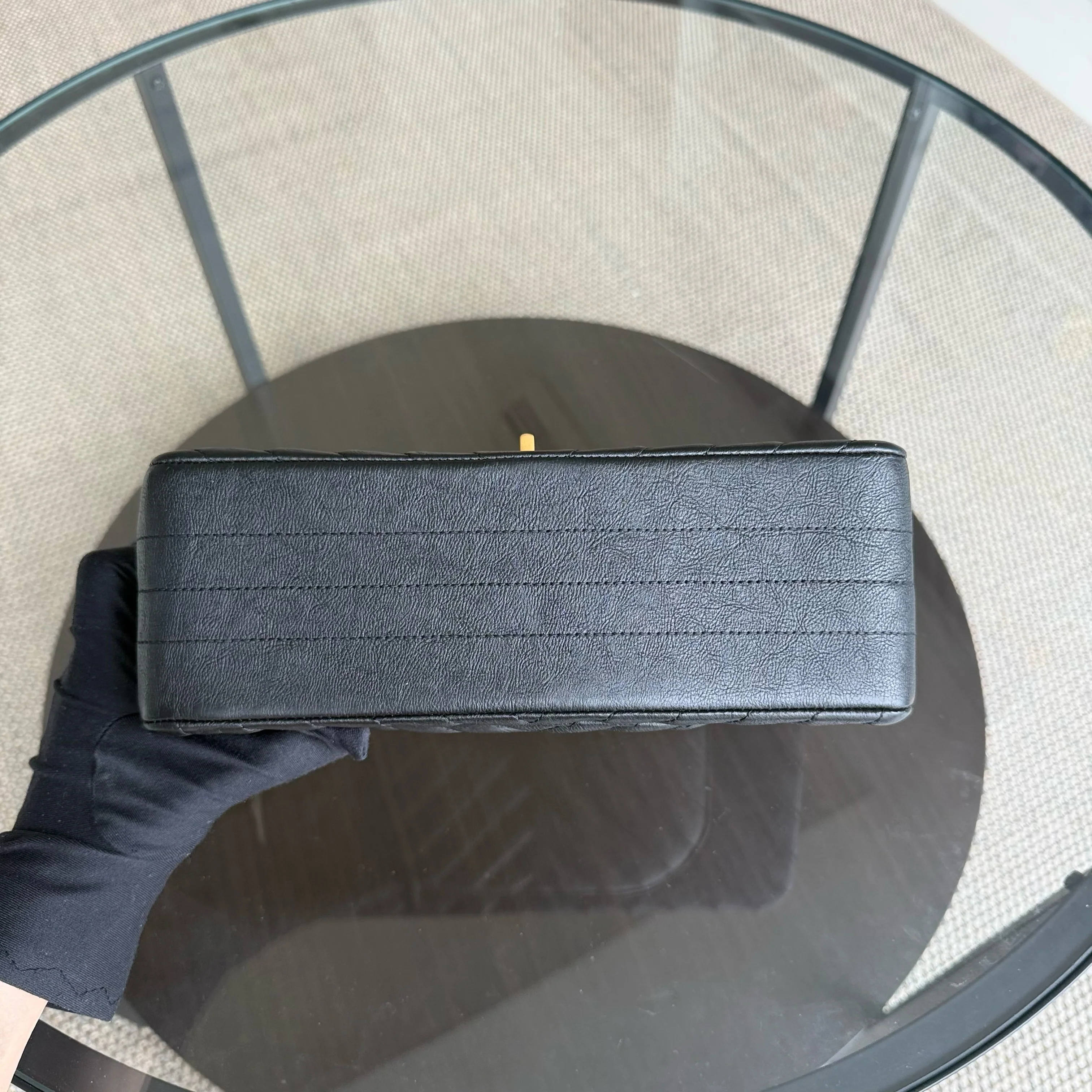 Chanel 2.55 Reissue 225 - 24CM Caviar Grained Calfskin Quilted Black Chevron Gold Hardware Series 27