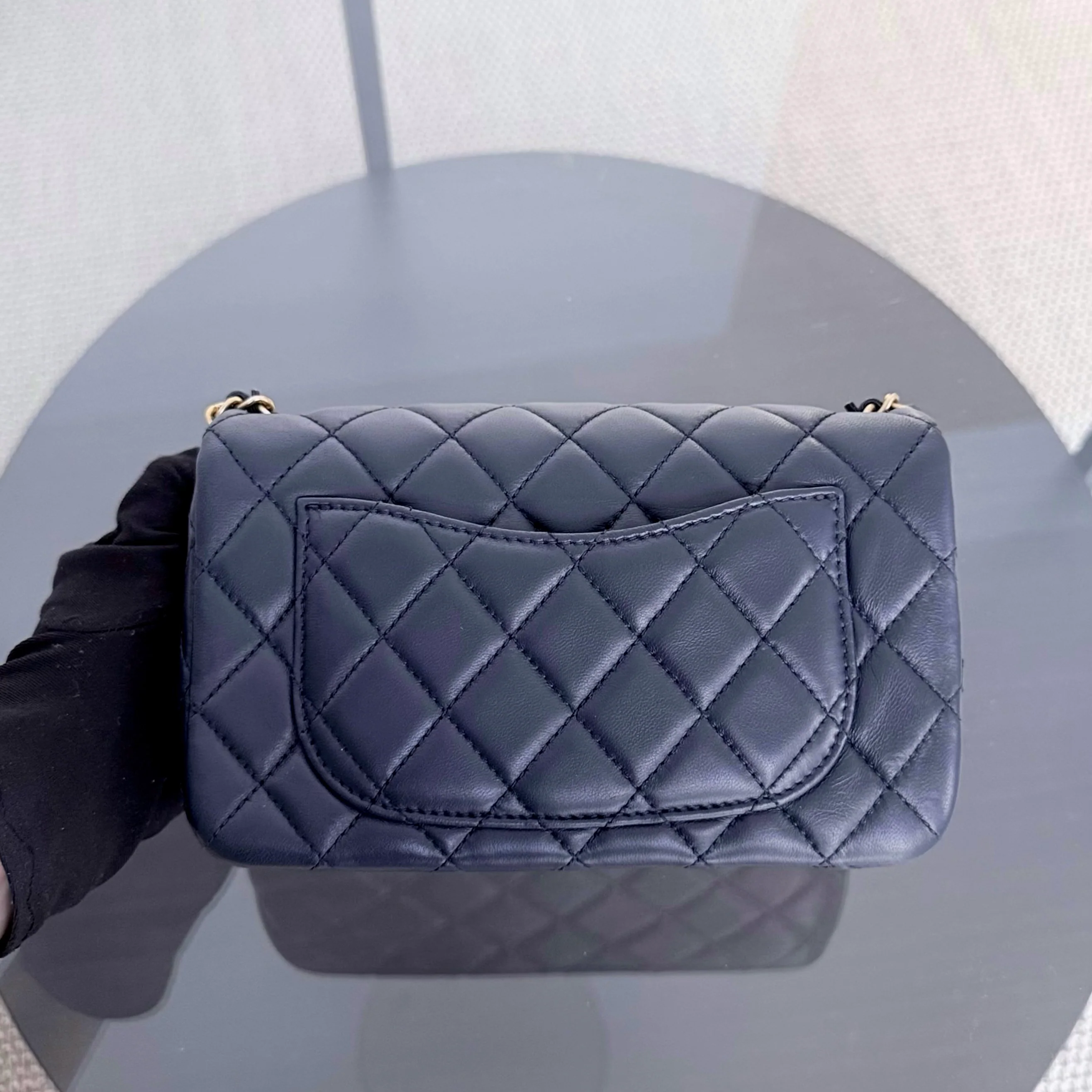 Chanel Classic Flap Mini - 20CM Rectangle Pearl Crush Quilted Lambskin Dark Blue Gold Hardware Series 30
