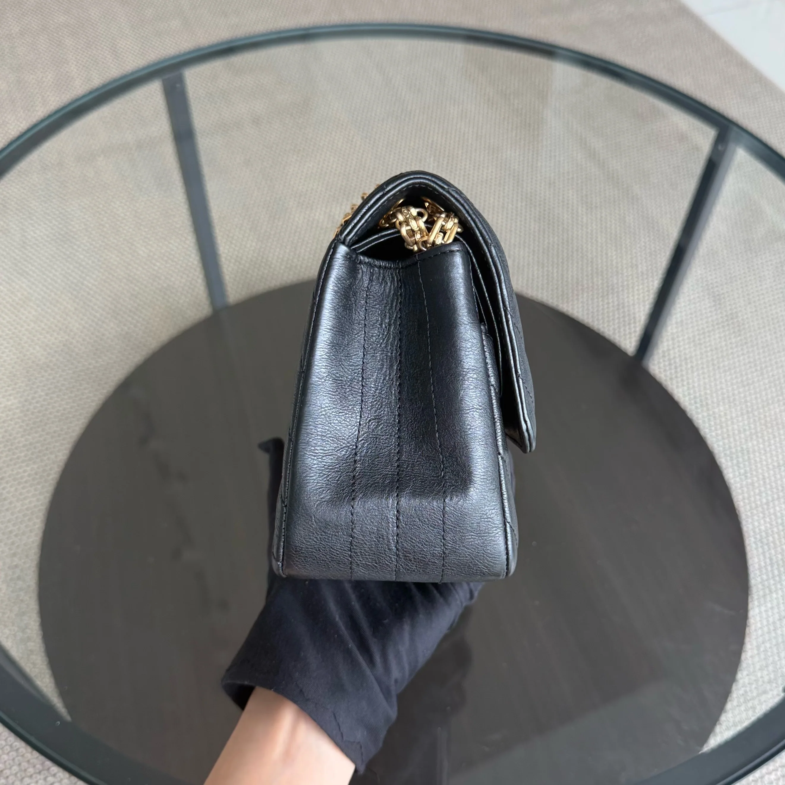 Chanel 2.55 Reissue 225 - 24CM Caviar Grained Calfskin Quilted Black Chevron Gold Hardware Series 27