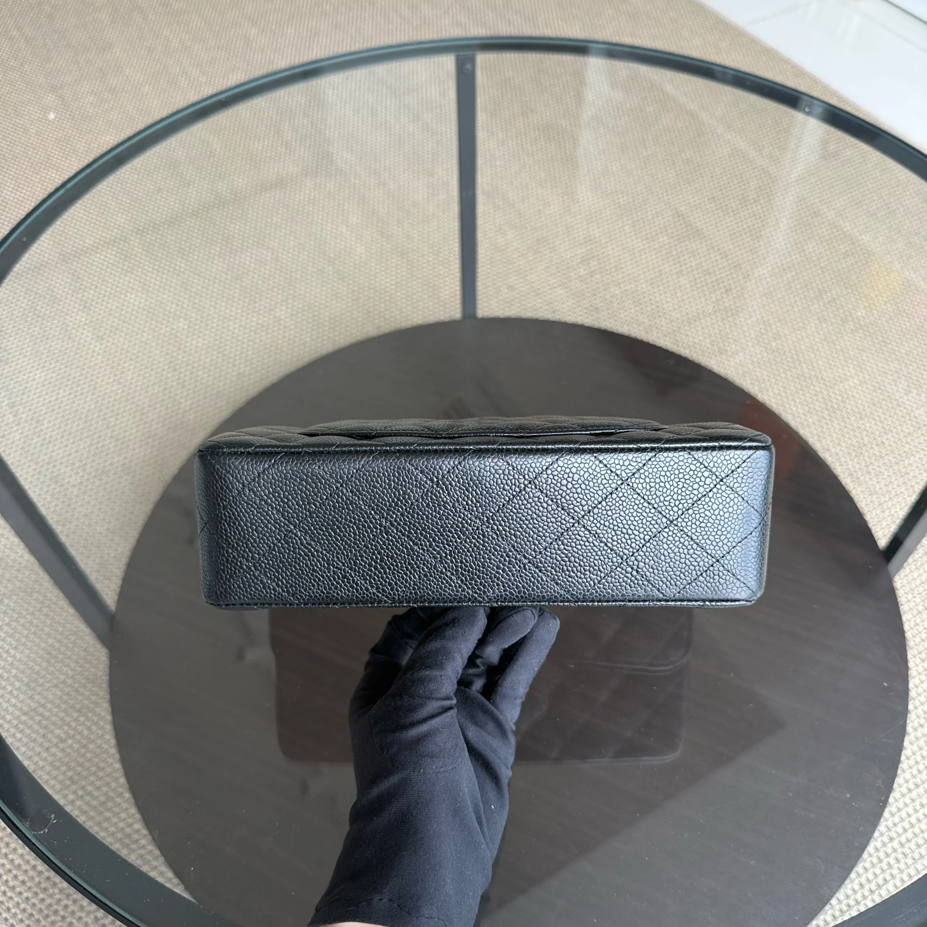 Chanel Classic Flap Small - Caviar 23CM Quilted Black Gold Hardware