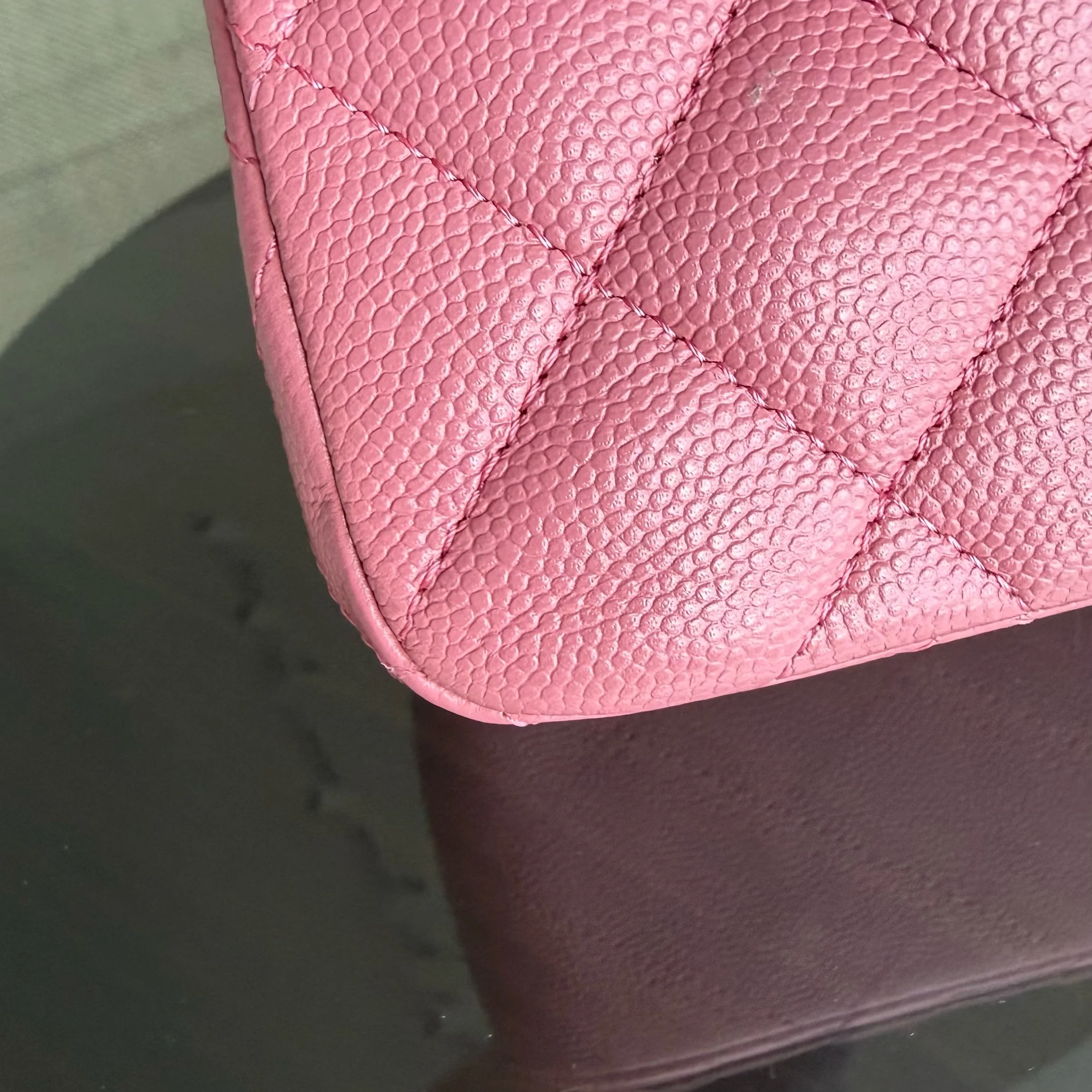 Chanel Classic Flap Small - Caviar 23CM Quilted Pink Gold Hardware Microchip