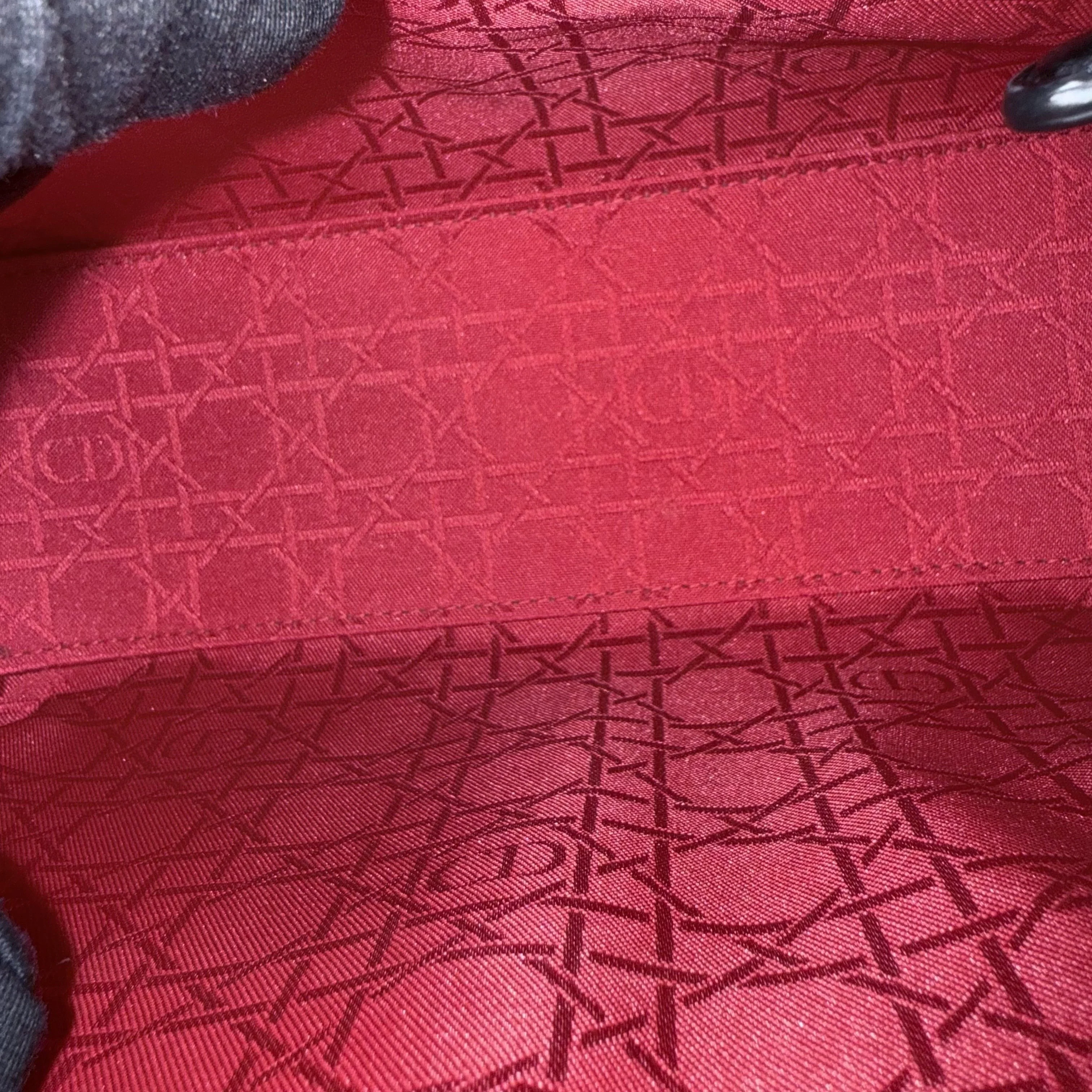 Dior Lady Medium - Cannage Lambskin Black Silver Hardware