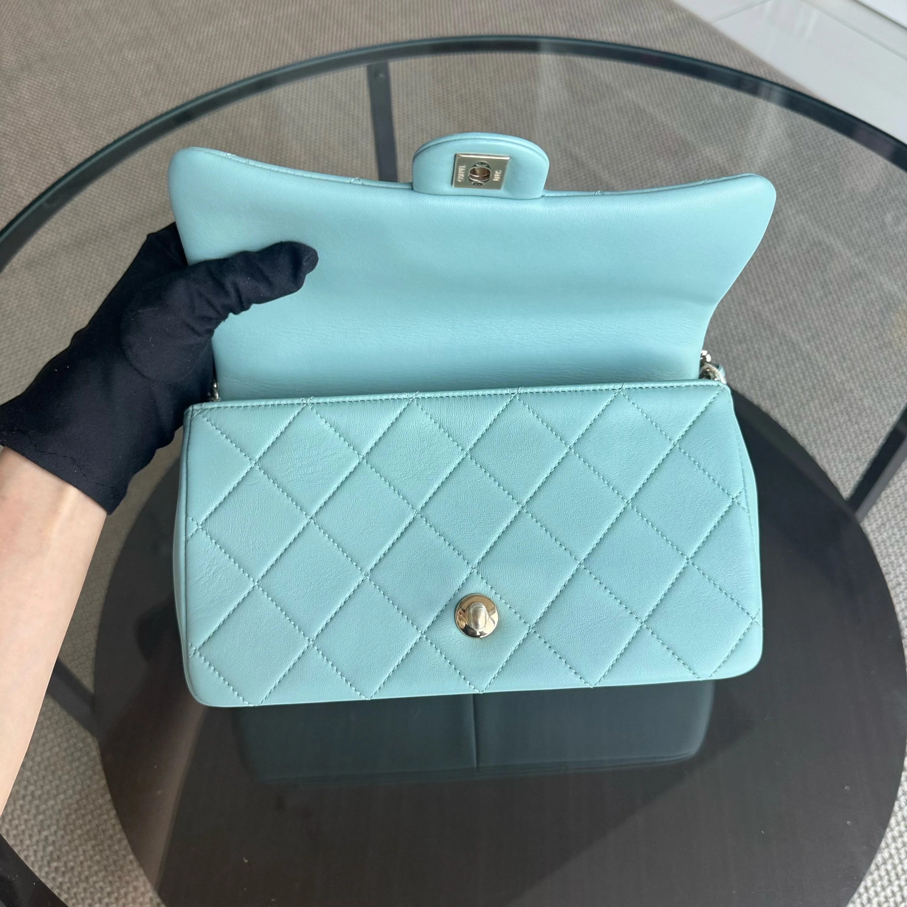 Chanel 2020 Elegant Resin Chain Seasonal Flap - Quilted Lambskin Tiffany Blue GHW No 29