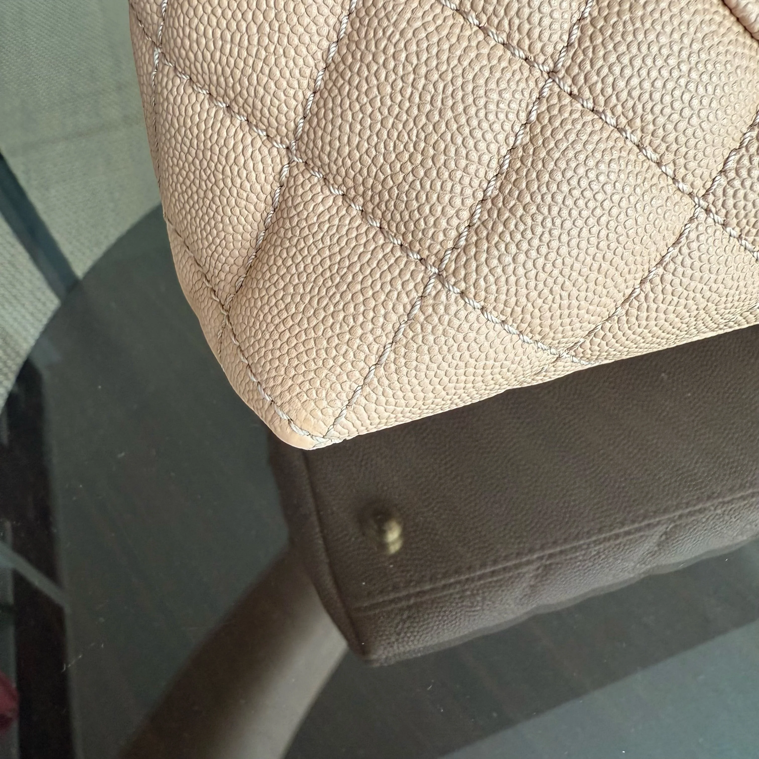 Chanel Coco Handle Medium - Caviar Quilted Beige Gold Hardware