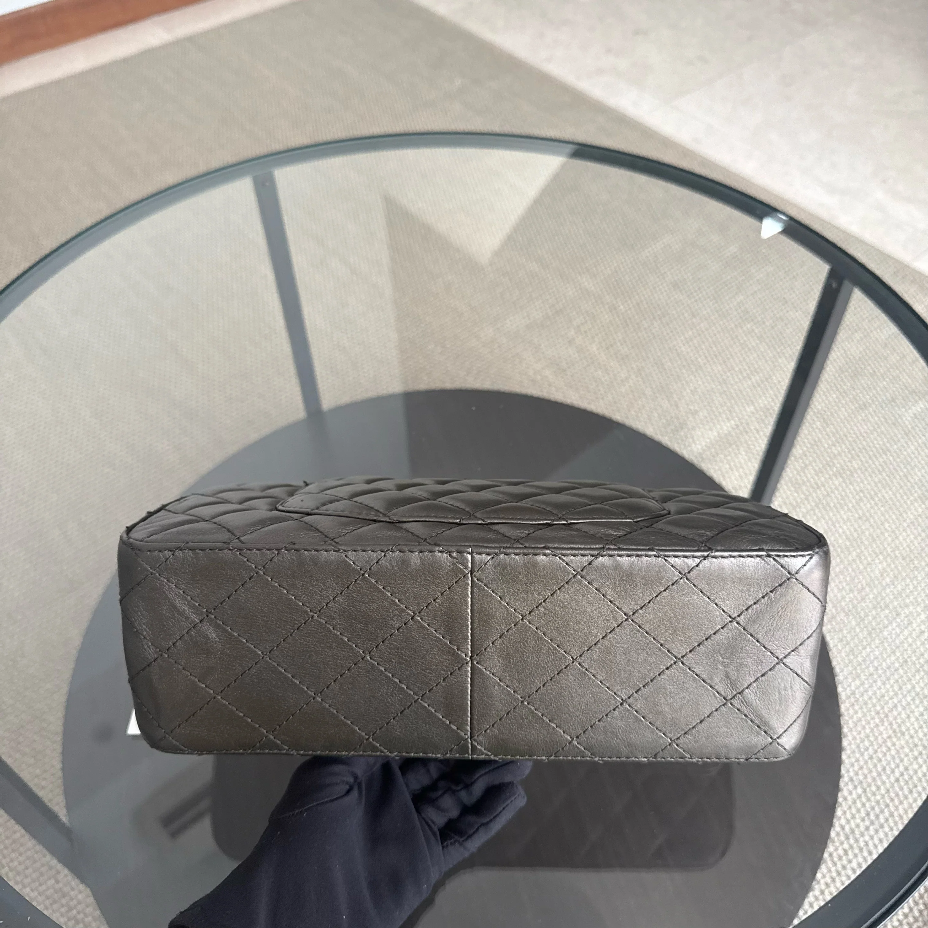 Chanel 2.55 Reissue 226 - Quilted Aged Calfskin Dark Grey Bronze Gold Hardware