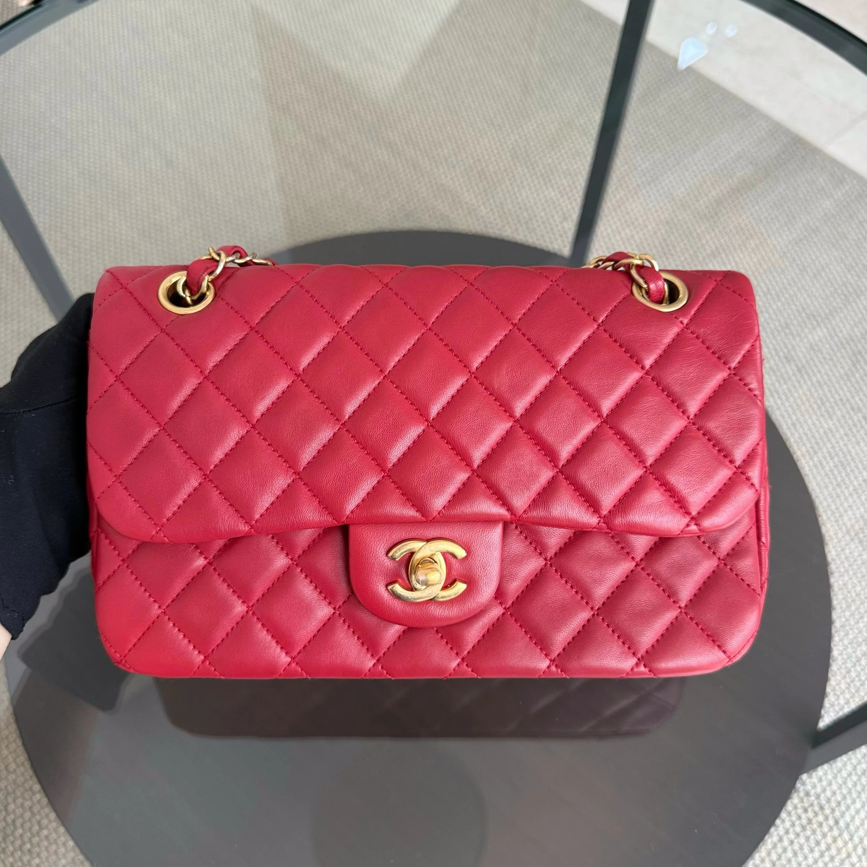 Chanel Classic Flap Medium - Special Valentine Edition 25CM Quilted Lambskin Red Gold Hardware Series 14