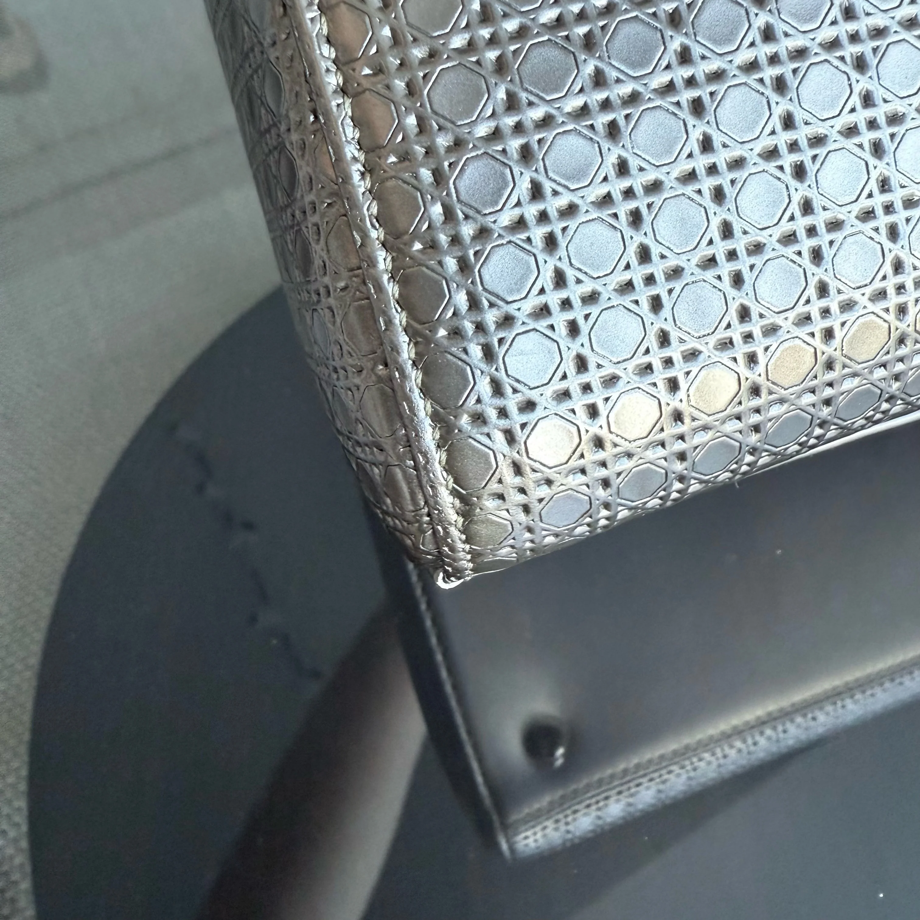 Dior Lady Medium - Micro-Cannage Metalllic Gold Hardware