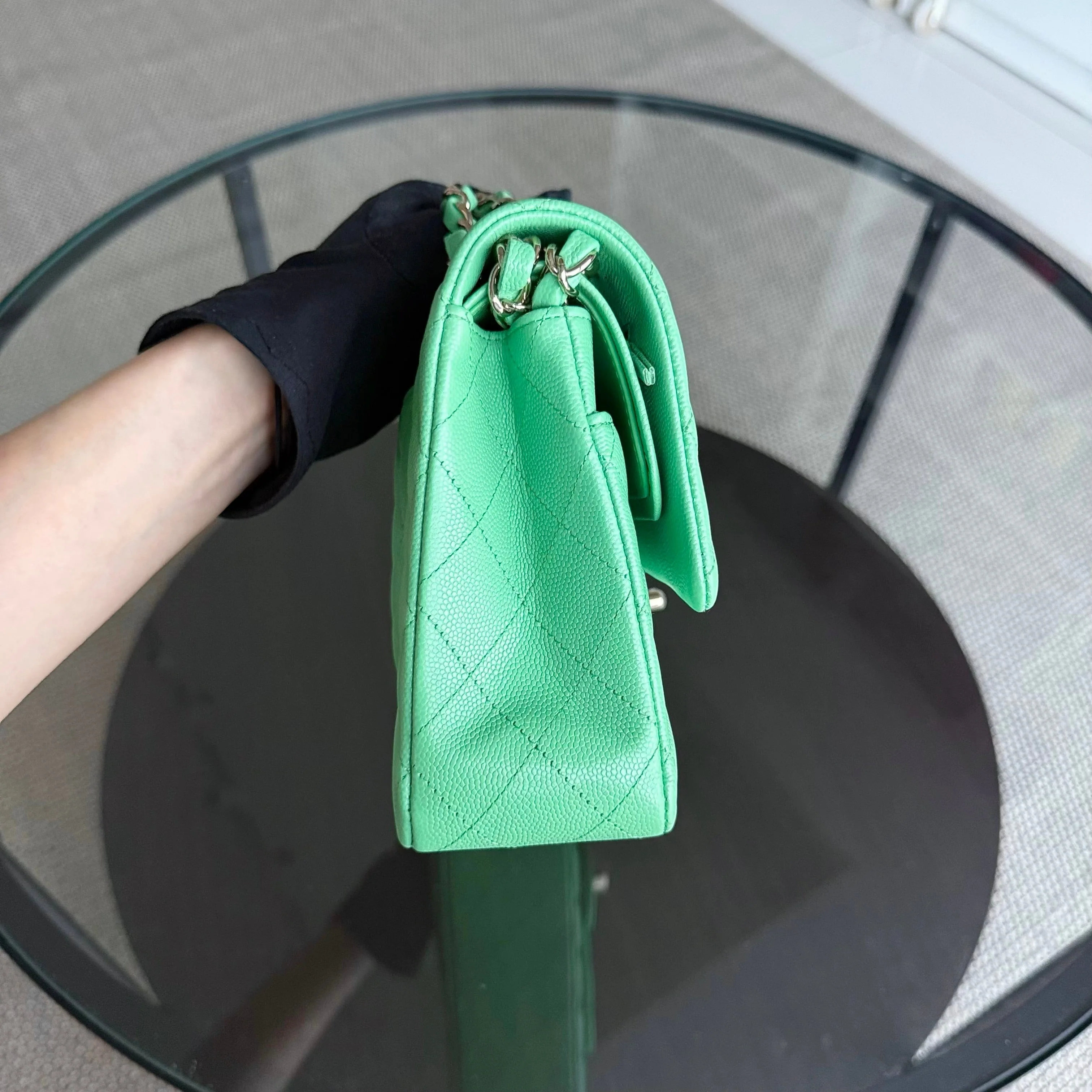 Chanel Classic Flap Medium - Caviar 25CM Quilted Green Gold Hardware Series 27