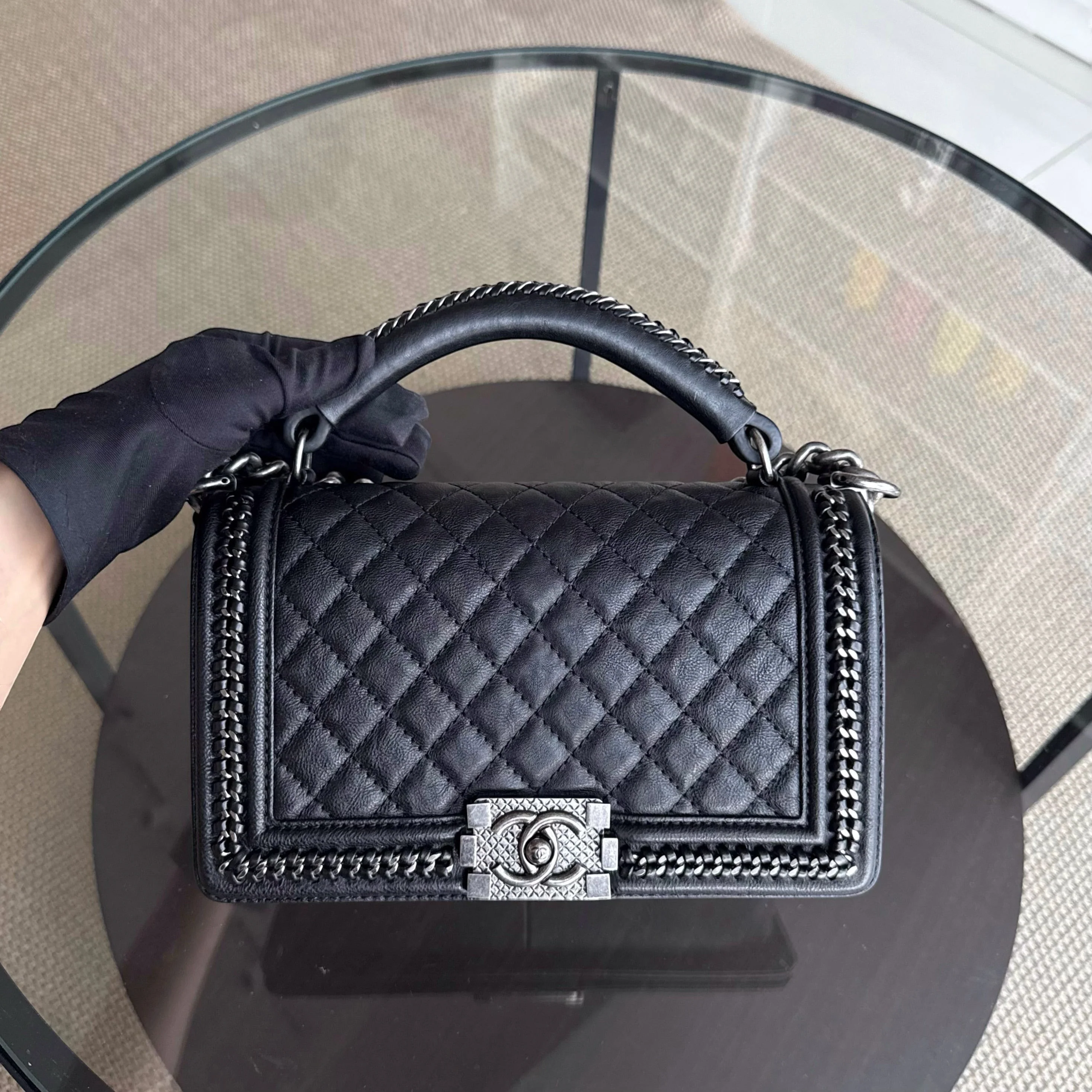 Chanel Boy Handle Old Medium 25CM Black Quilted Caviar With Handle Chain Around Ruthenium Silver Hardware Series 23
