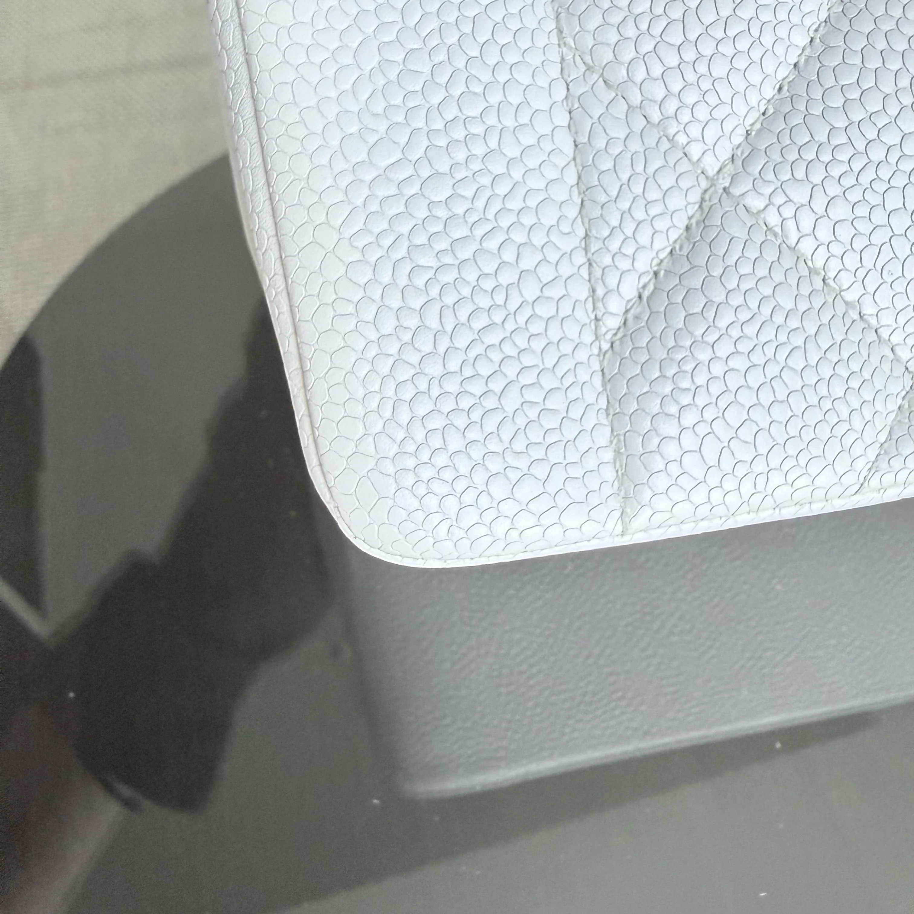 Chanel Diana Medium Vintage - 25CM Quilted Caviar White Gold Hardware Series 2