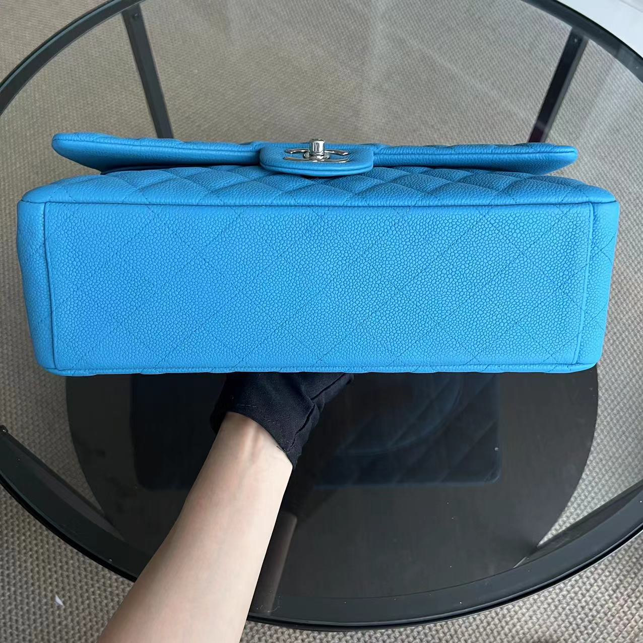 BALANCE of Maxi Classic Flap Caviar Double Flap Quilted Grained Calfskin Blue Silver Hardware Series 17