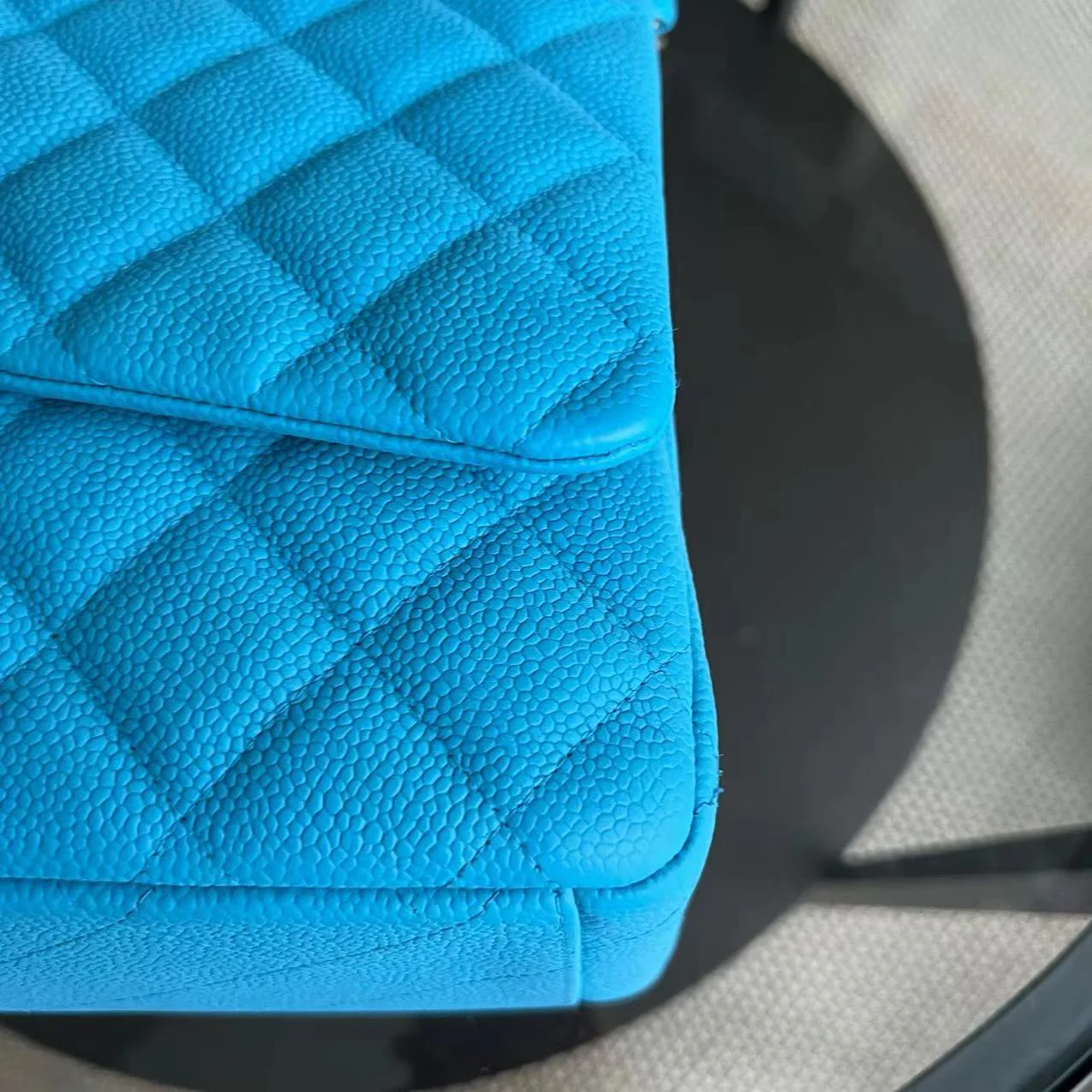 BALANCE of Maxi Classic Flap Caviar Double Flap Quilted Grained Calfskin Blue Silver Hardware Series 17