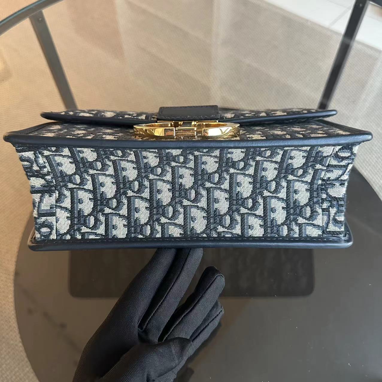 Dior 30 Montaigne - Oblique Canvas Bag with Golden Hardware