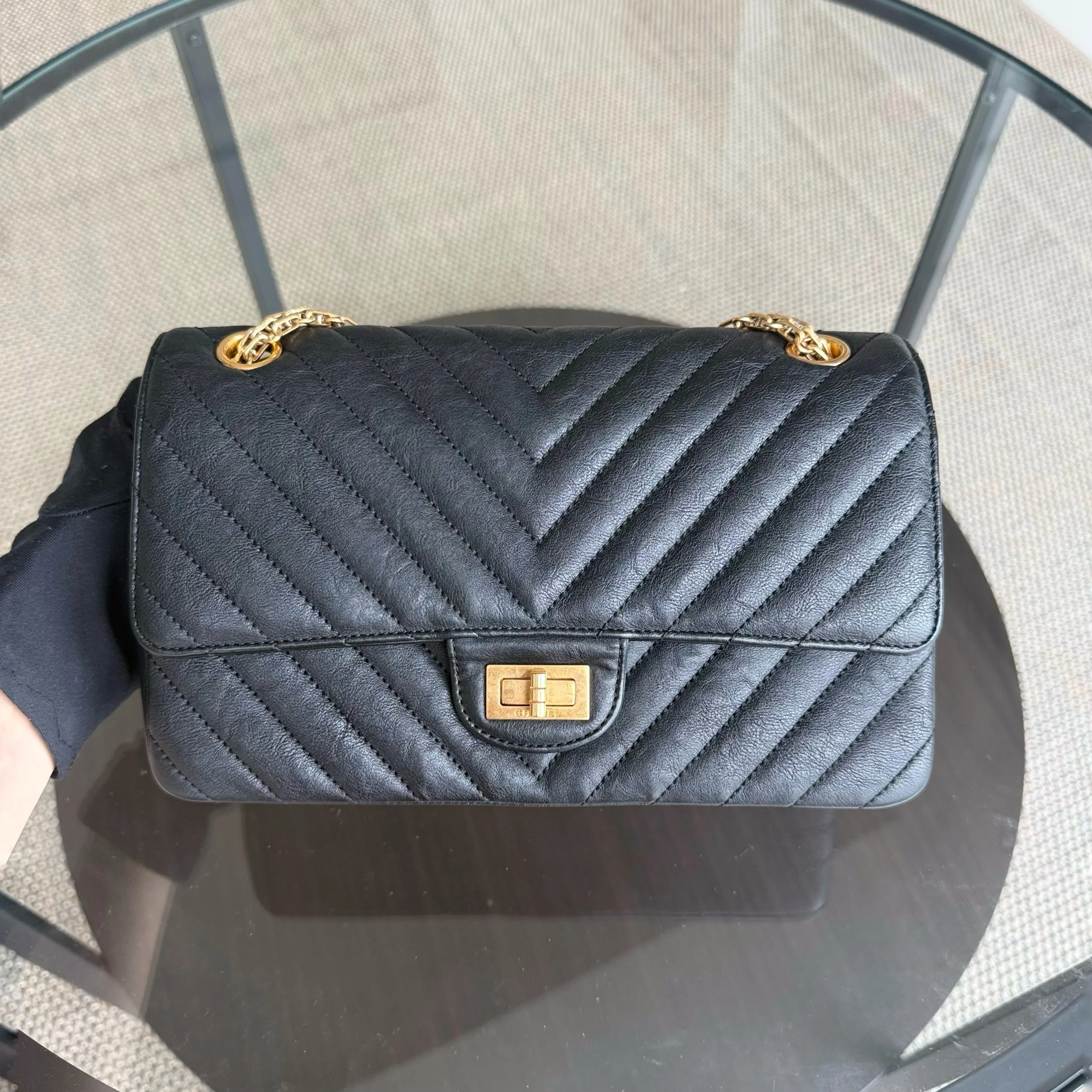 Chanel 2.55 Reissue 225 - 24CM Caviar Grained Calfskin Quilted Black Chevron Gold Hardware Series 27