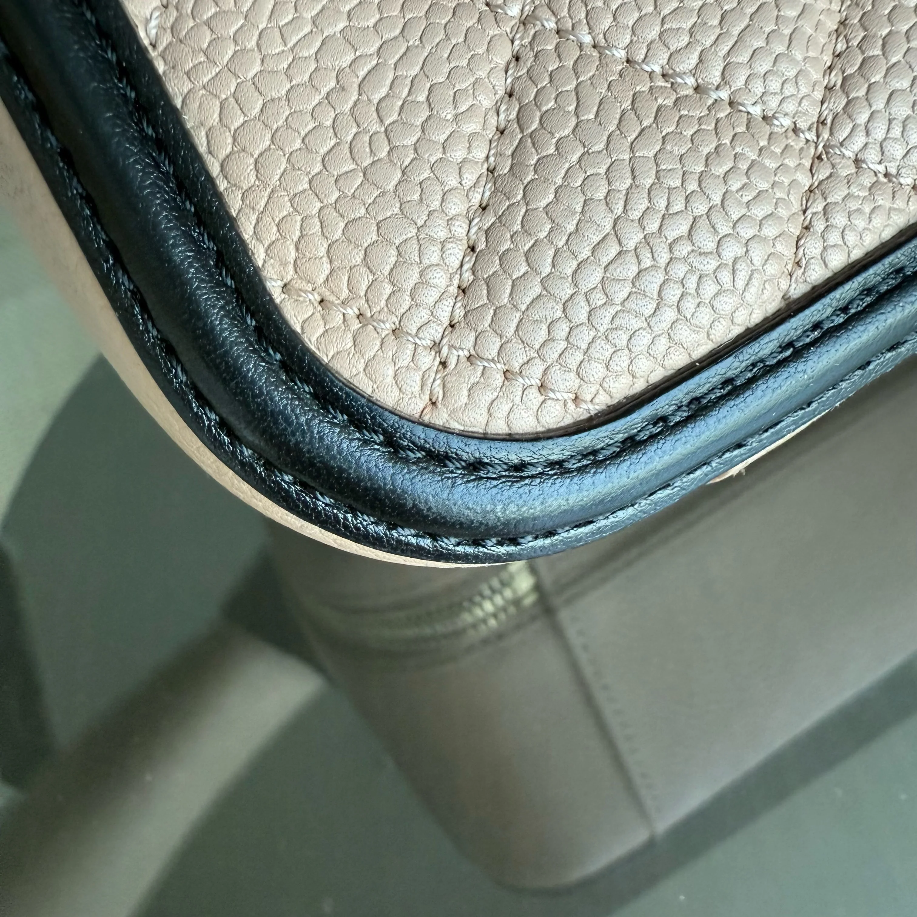 Chanel Camera Filigree Box Bag Large - Caviar Quilted Grained Calfskin Black Beige Gold Hardware Series 23