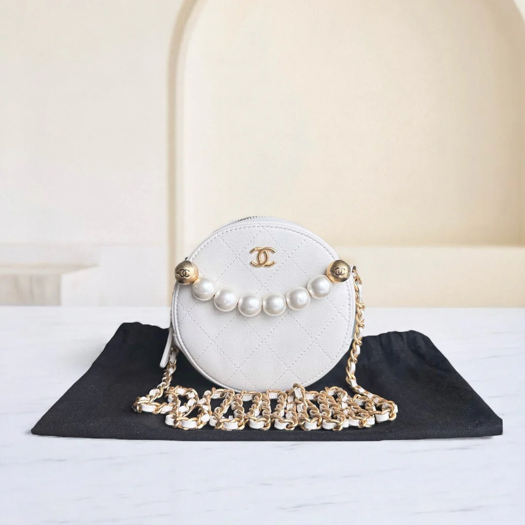 Chanel Pearl Round Clutch with Chain White Calfskin Aged Gold Hardware 29