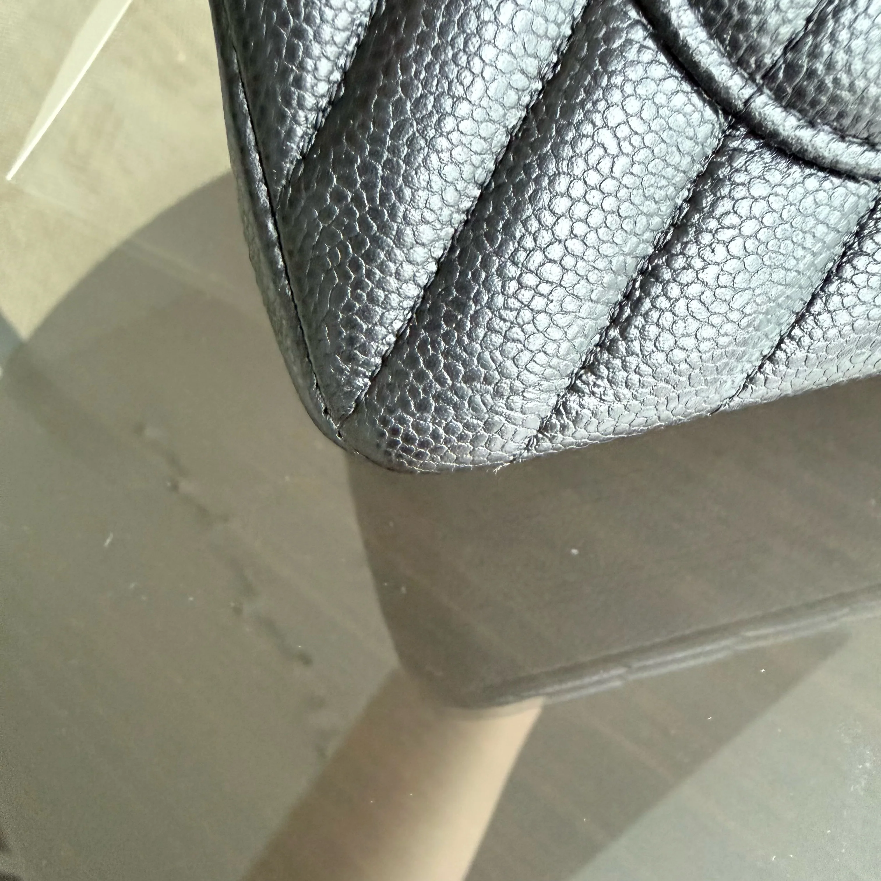 Chanel Classic Flap Small - Caviar 23CM Chevron Black Gold Hardware Series 30