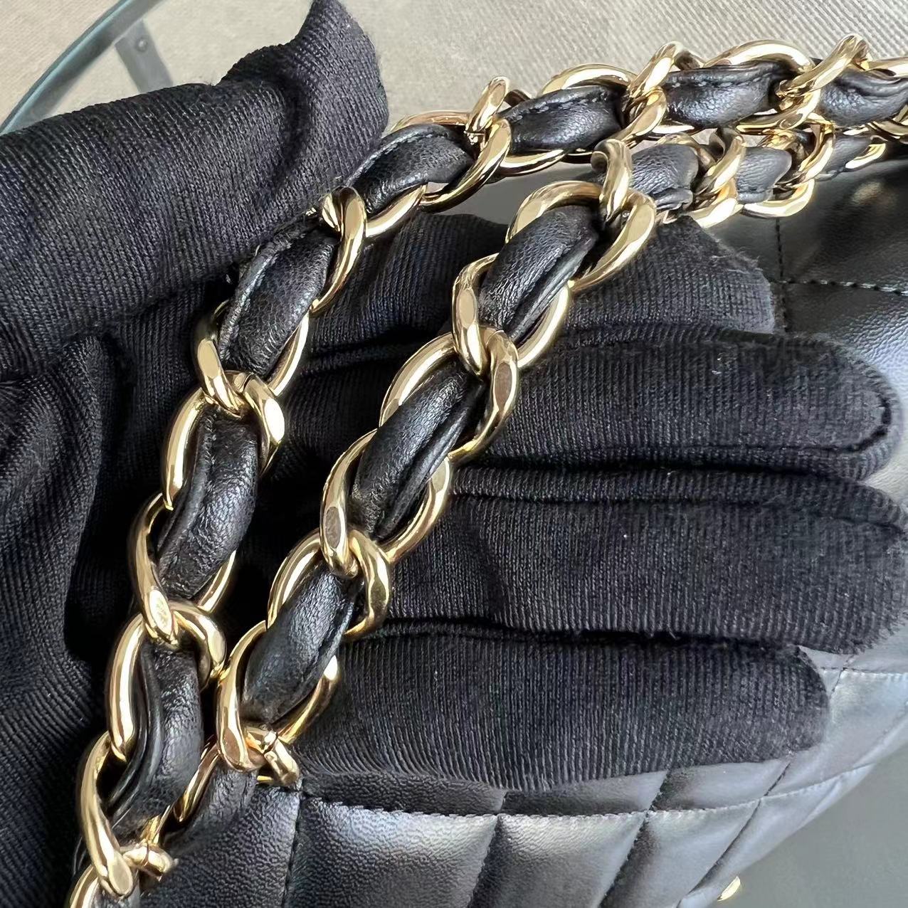 Maxi Classic Flap Double Flap Quilted Lambskin Black Golden Hardware Series 14