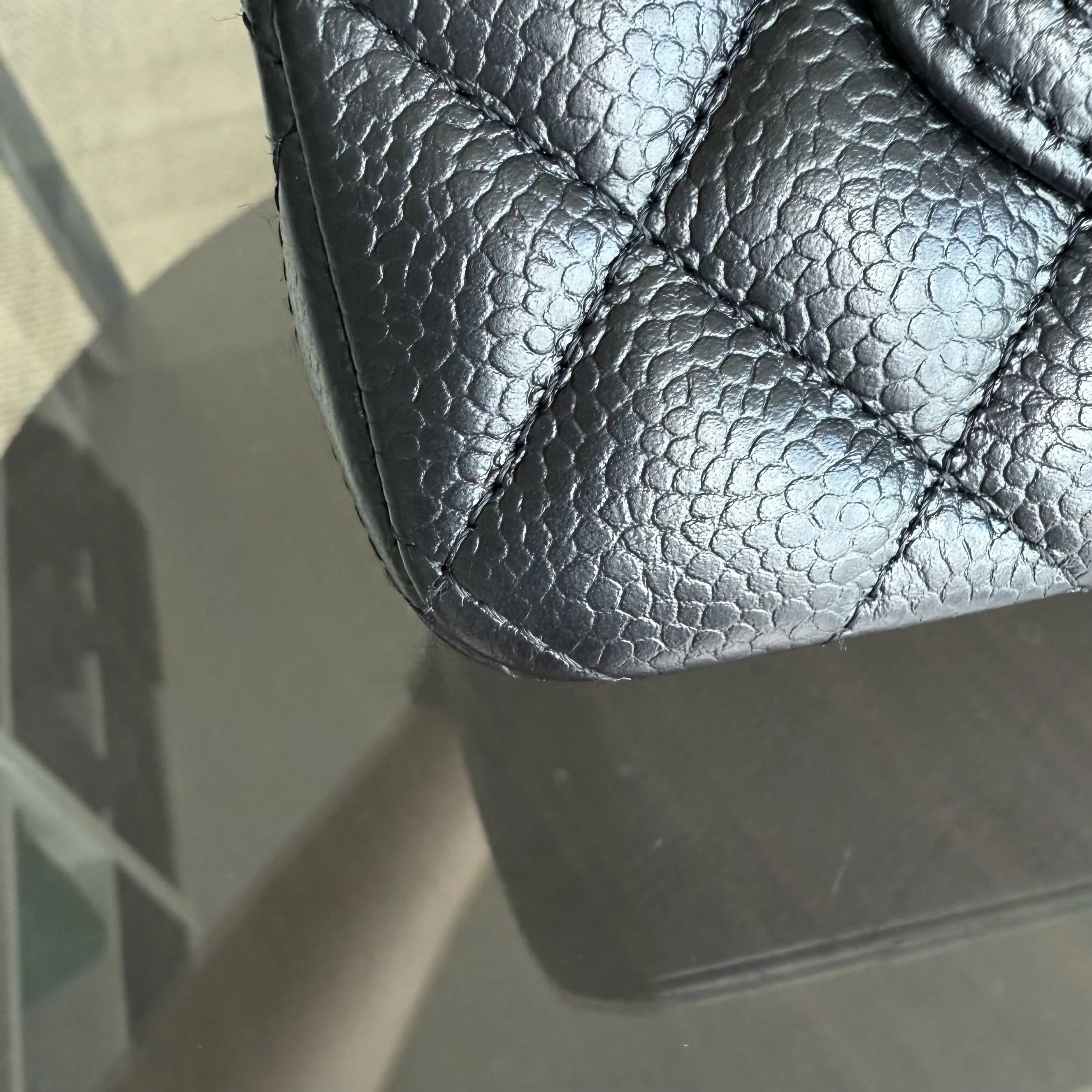 Chanel Classic Flap Small - Caviar 23CM Quilted Black Gold Hardware Series 25