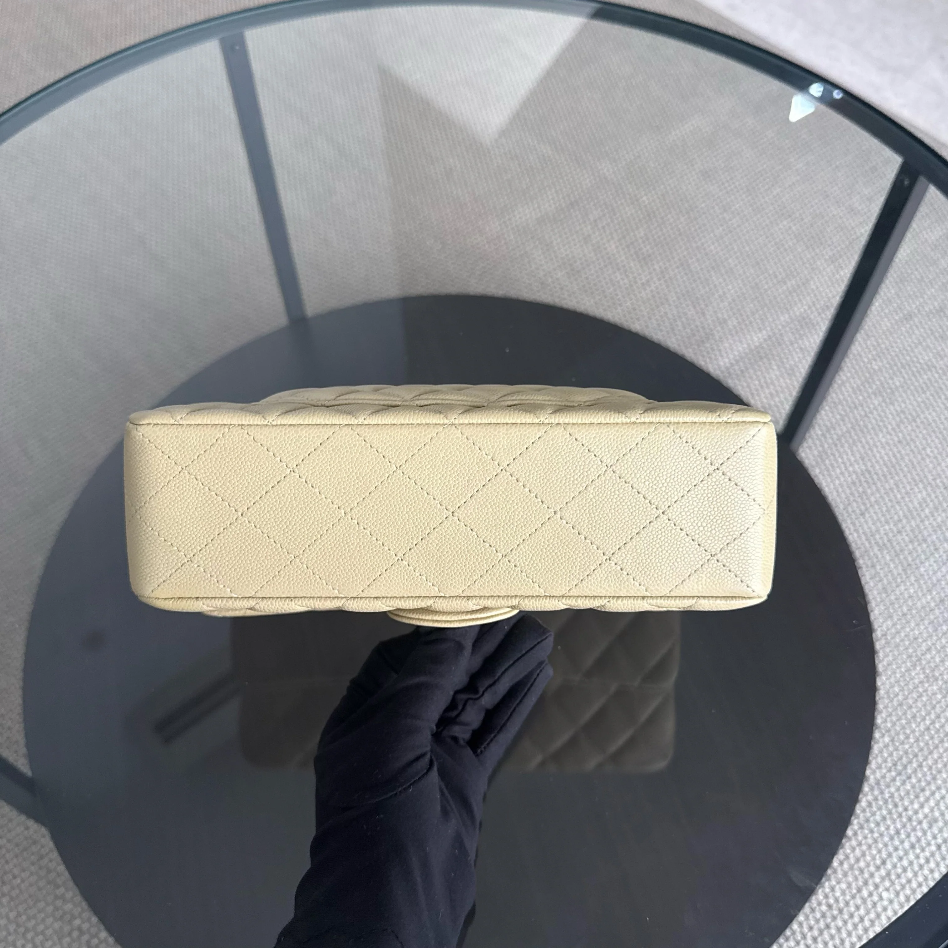 Chanel Classic Flap Small - Caviar 23CM Quilted Beige Gold Hardware Microchip