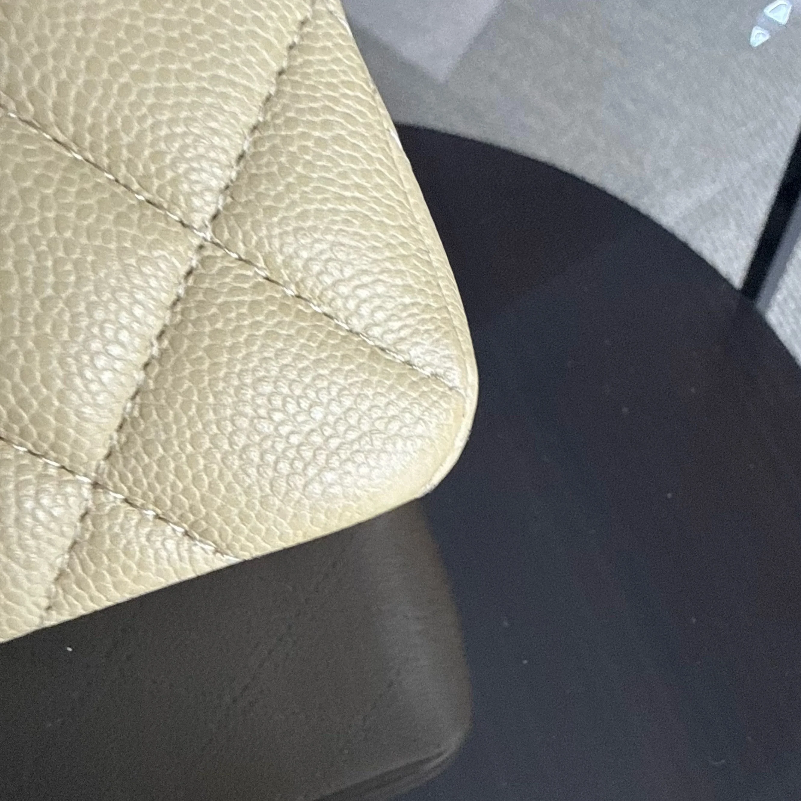 Chanel Classic Flap Small - Caviar 23CM Quilted Beige Gold Hardware Microchip