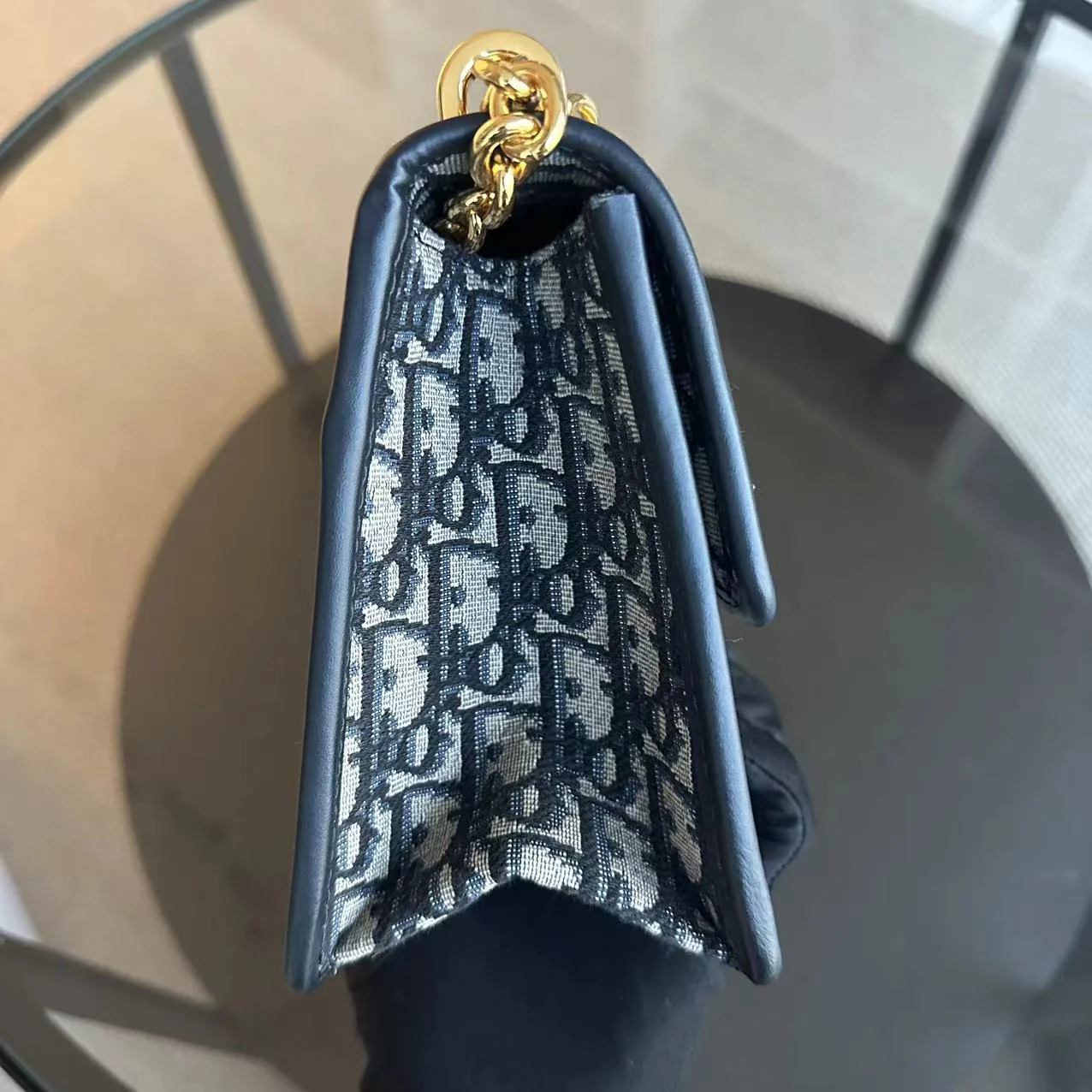 Dior 30 Montaigne - Oblique Canvas Bag with Golden Hardware