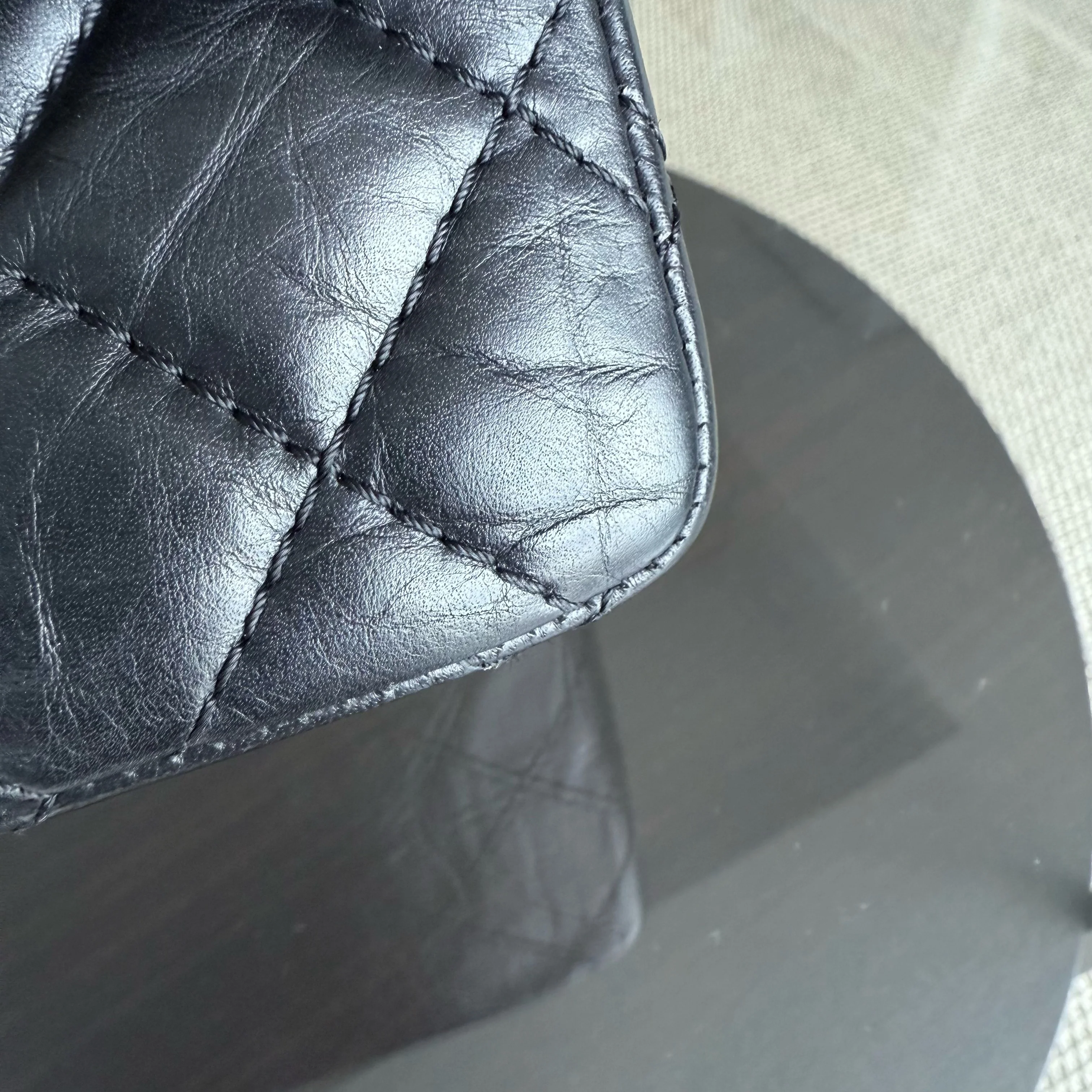 Chanel 2.55 Reissue 226 - Quilted Aged Calfskin Black Gold Hardware Series 15