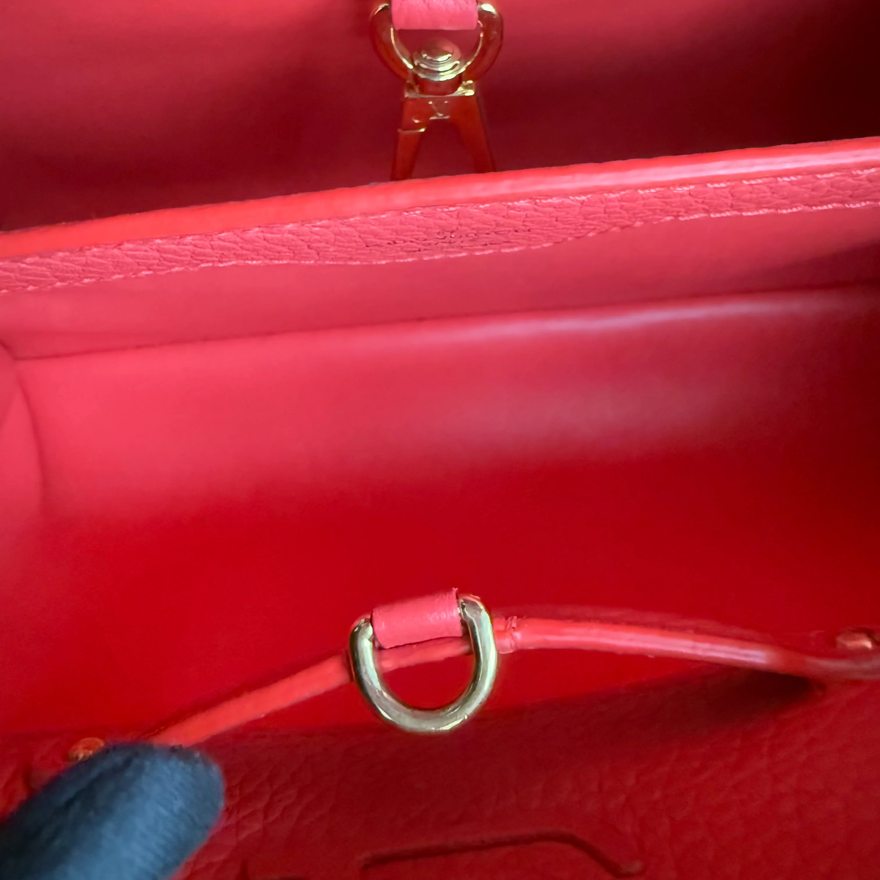 Louis Vuitton Capucines BB - 27CM Grained Calfskin Hot Pink Gold Hardware