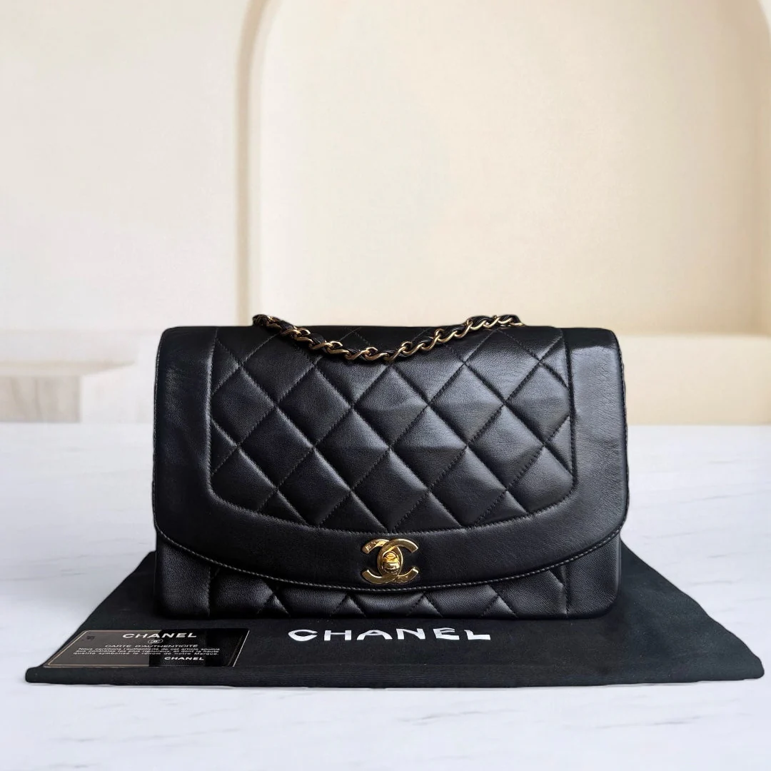 Chanel Diana Medium Vintage - Quilted Lambskin Black Gold Hardware Series 2