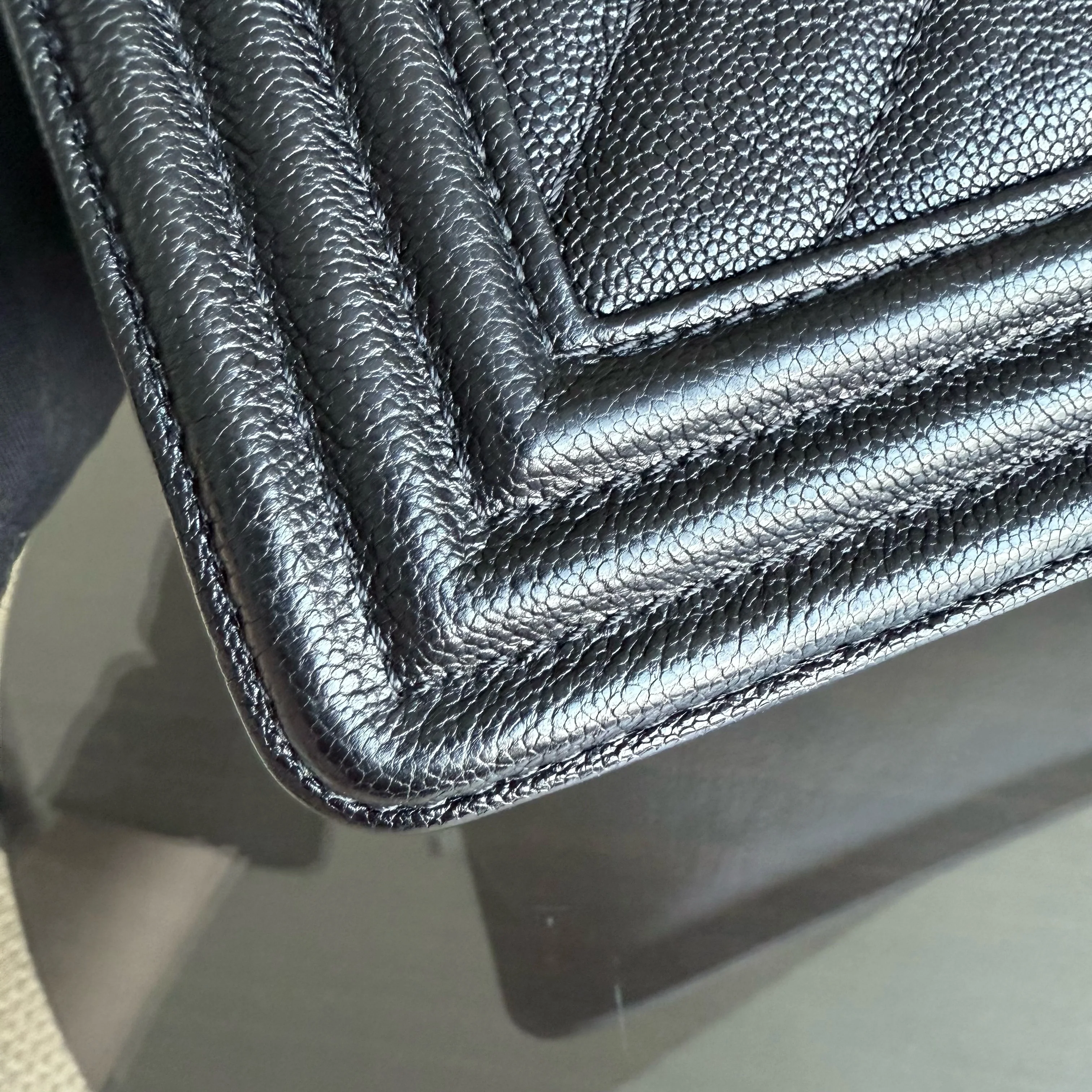 Chanel Boy Medium - Caviar 25CM Chevron Black Gold Hardware