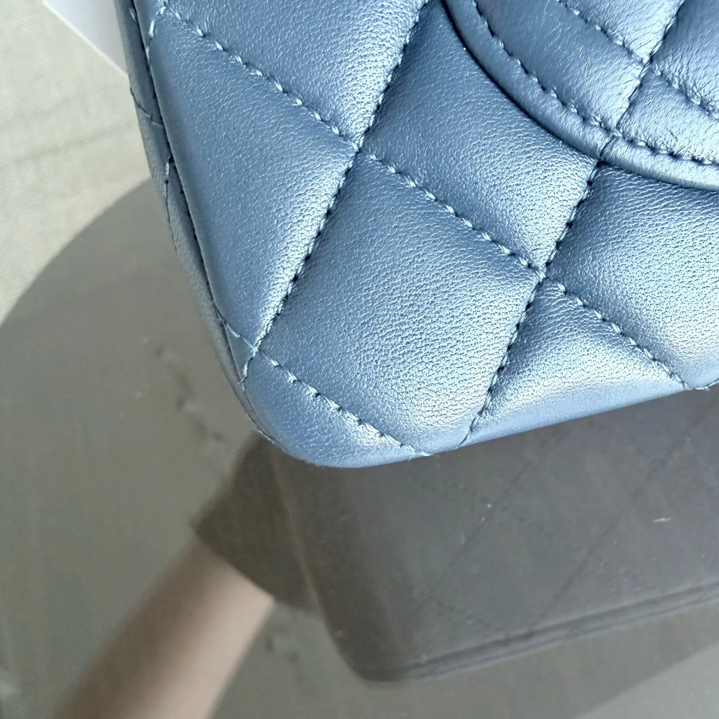 Chanel Classic Flap Small - Lambskin 23CM Dark Blue Silver Hardware Series 26