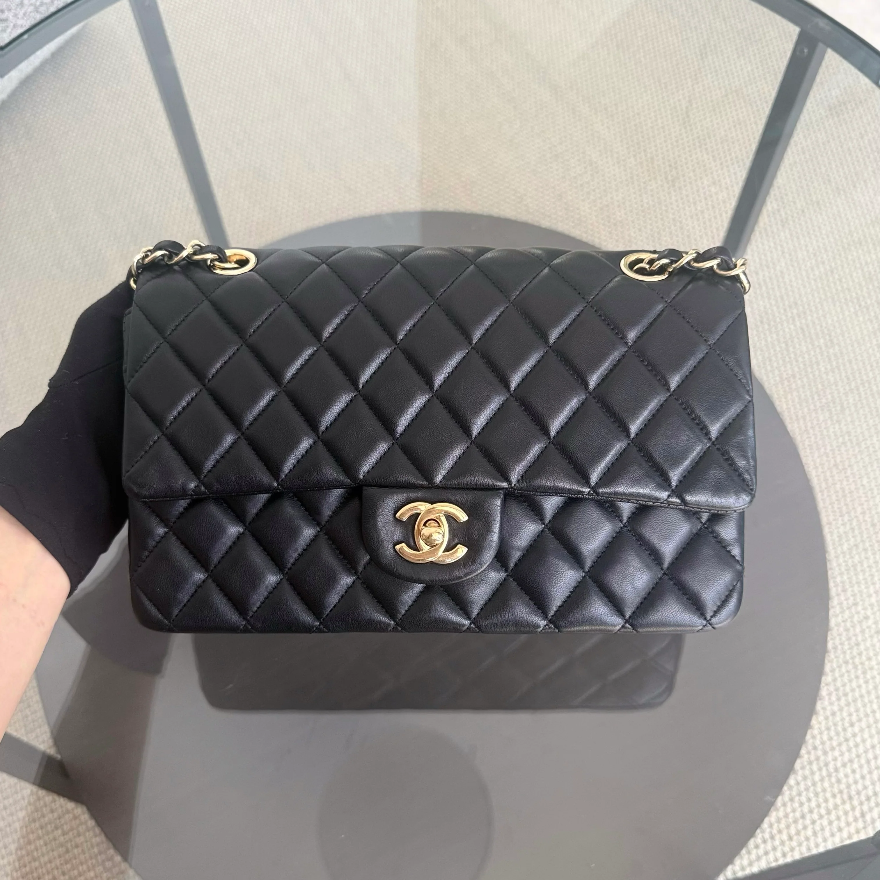 Chanel Classic Flap Medium - Special Valentine Edition 25CM Quilted Lambskin Black Gold Hardware Series 19