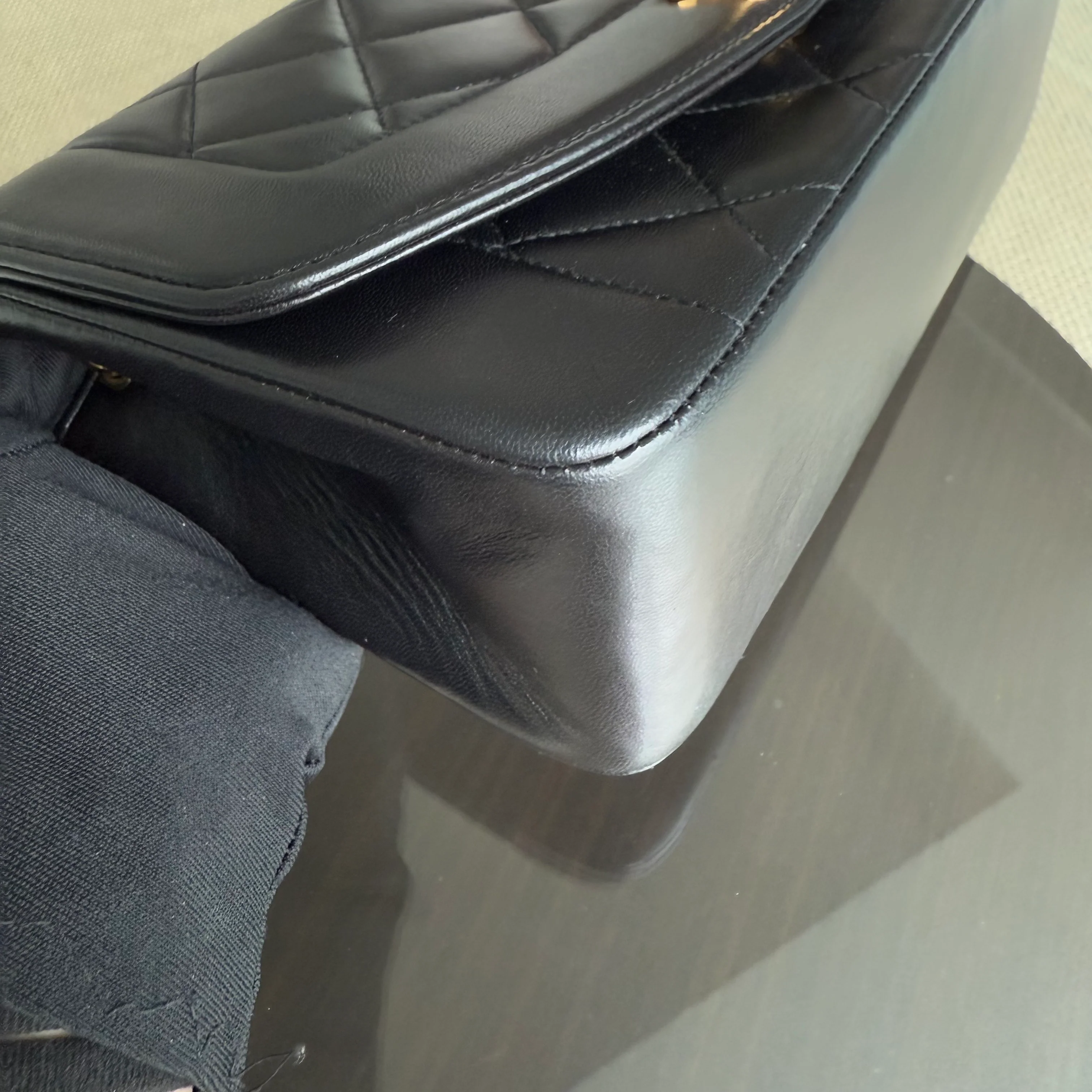 Chanel Diana Small - 23CM Quilted Lambskin Black Gold Hardware Series 3